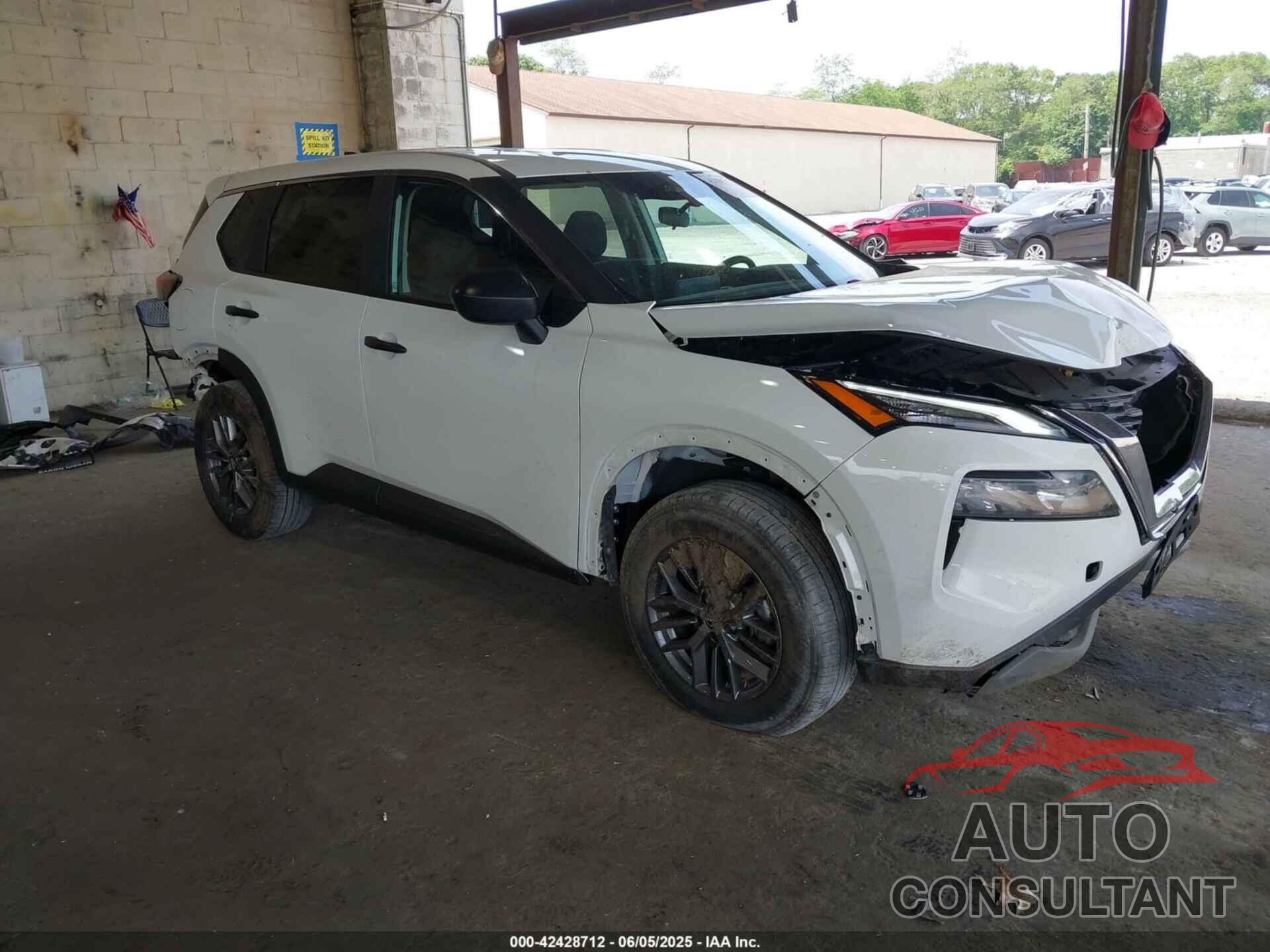 NISSAN ROGUE 2023 - 5N1BT3AB6PC940812