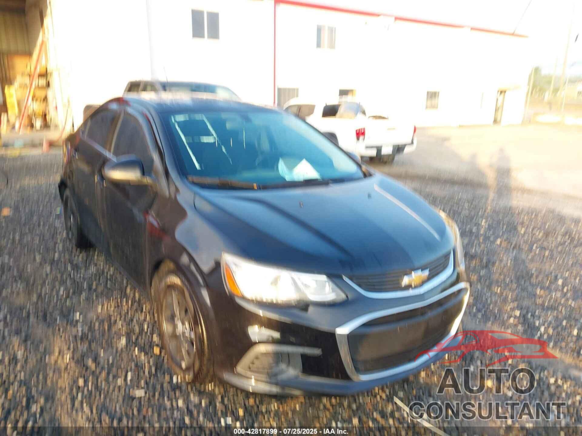 CHEVROLET SONIC 2017 - 1G1JD5SH3H4123751