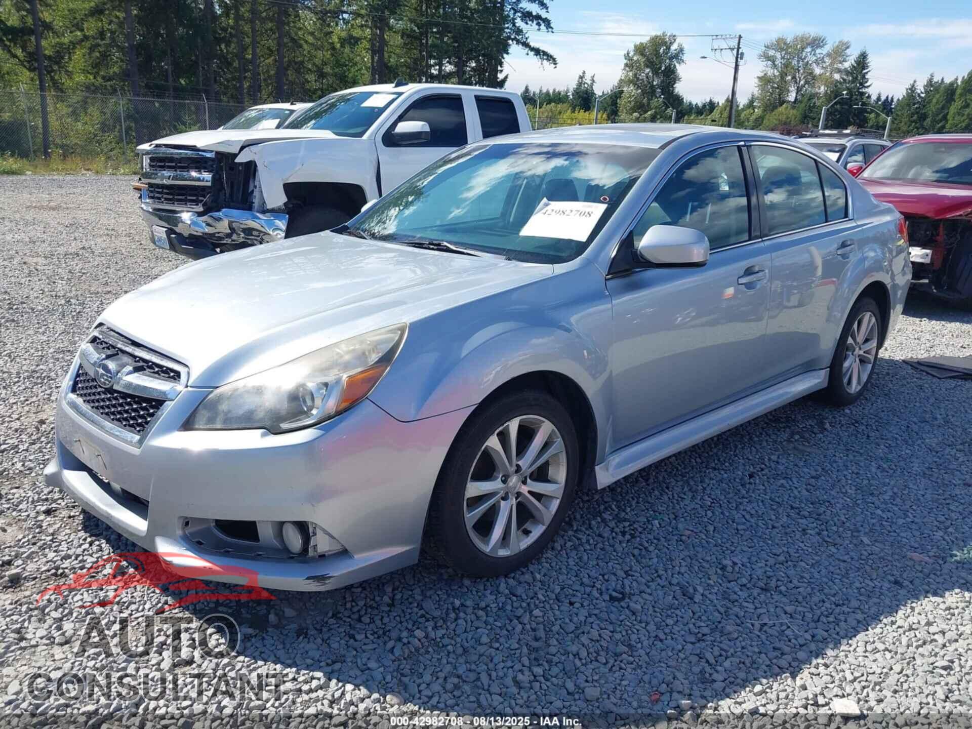 SUBARU LEGACY 2013 - 4S3BMBK64D3047630