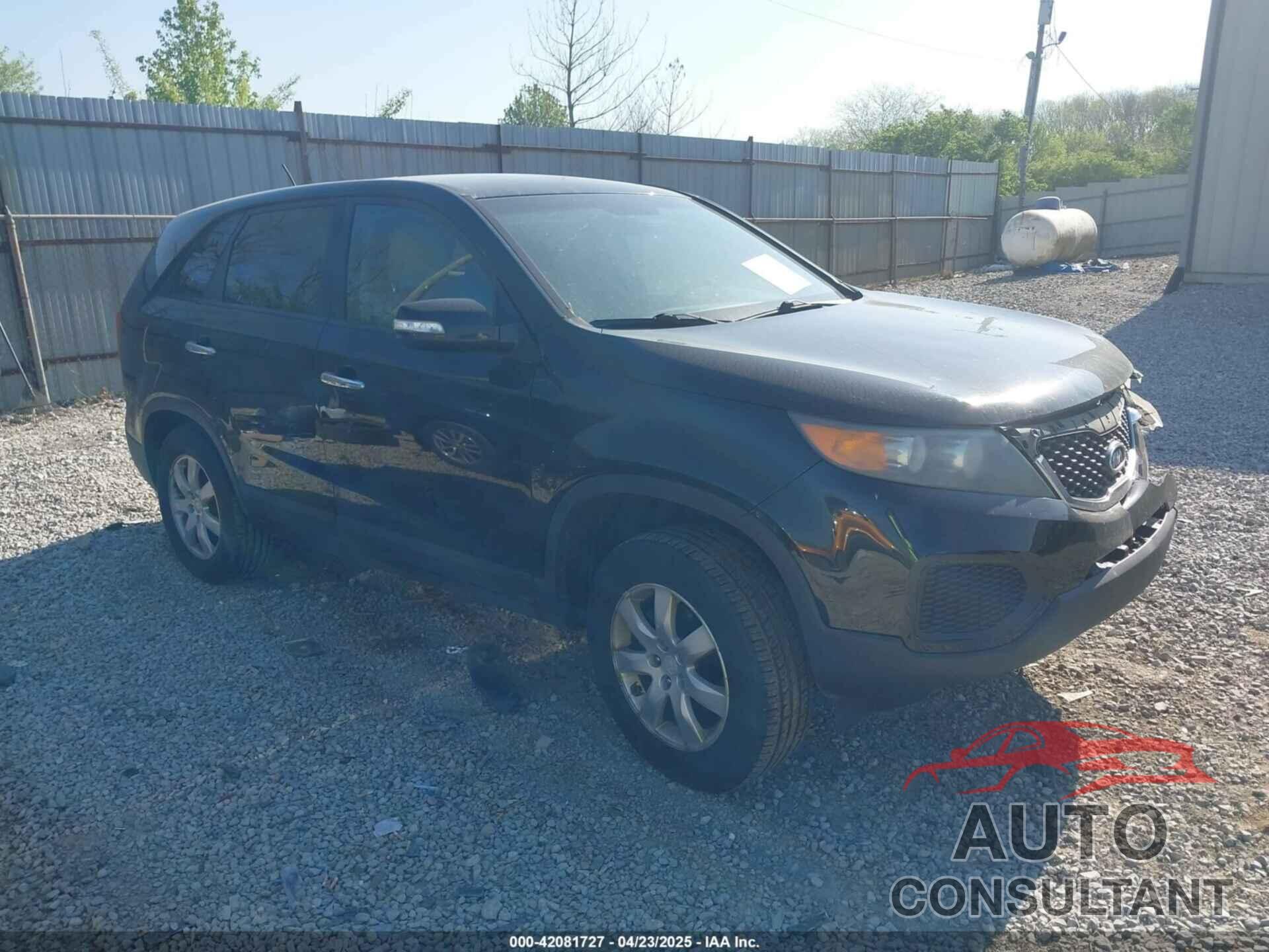 KIA SORENTO 2011 - 5XYKT3A18BG007462