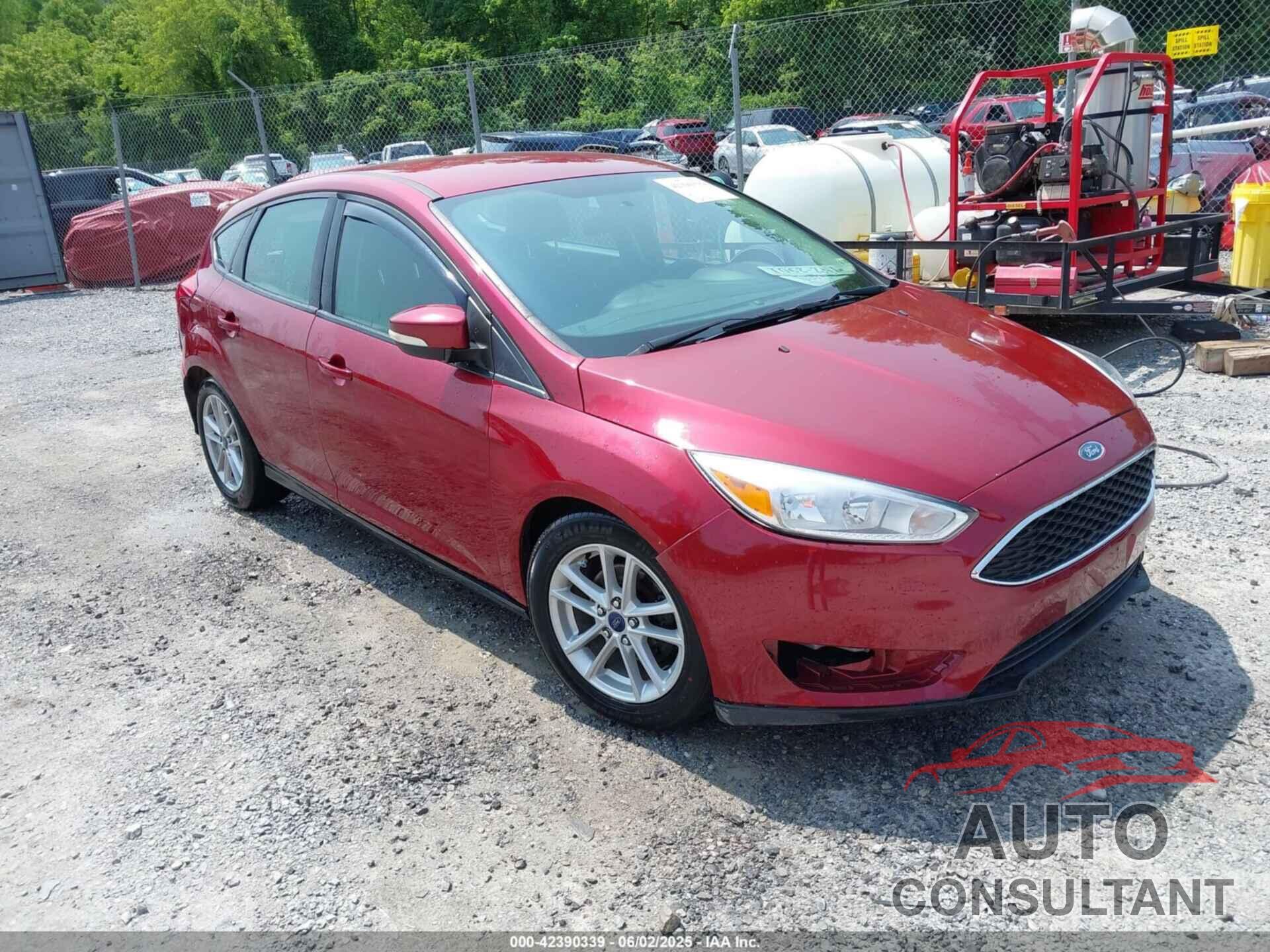 FORD FOCUS 2017 - 1FADP3K22HL262258