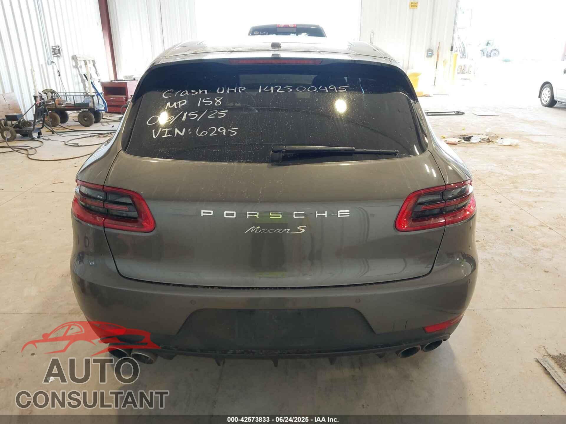 PORSCHE MACAN 2015 - WP1AB2A53FLB66295