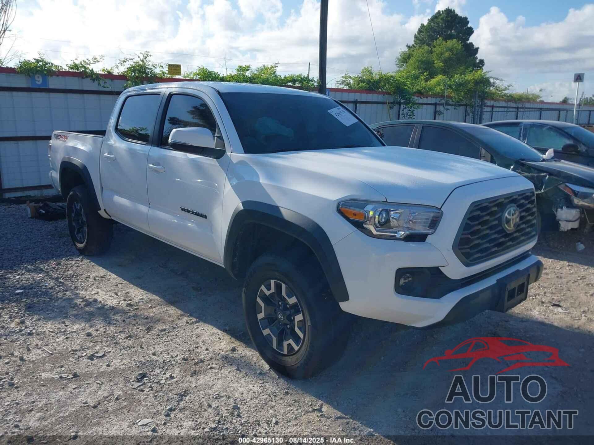 TOYOTA TACOMA 2021 - 5TFCZ5AN4MX258769