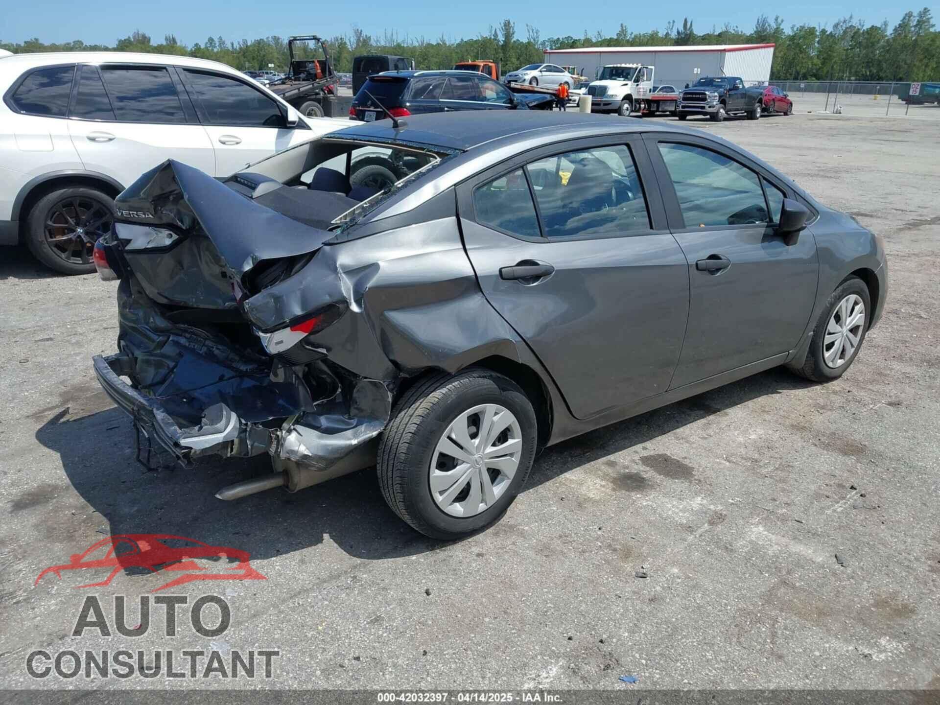 NISSAN VERSA 2021 - 3N1CN8DV7ML811678