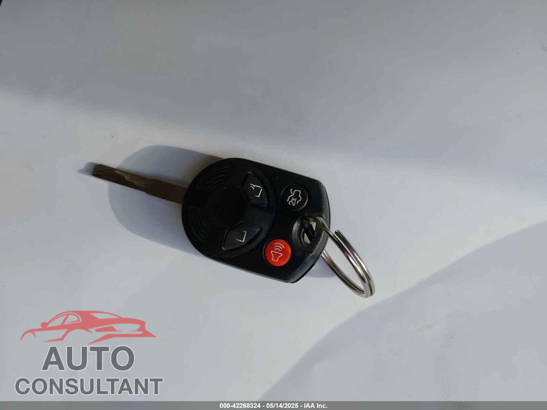 FORD FOCUS 2014 - 1FADP3K2XEL312903