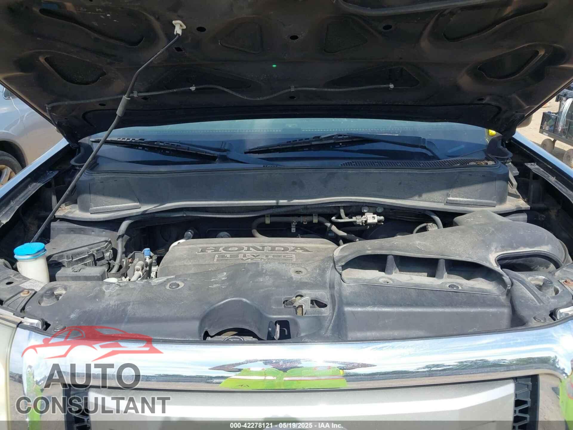 HONDA PILOT 2011 - 5FNYF4H43BB072993