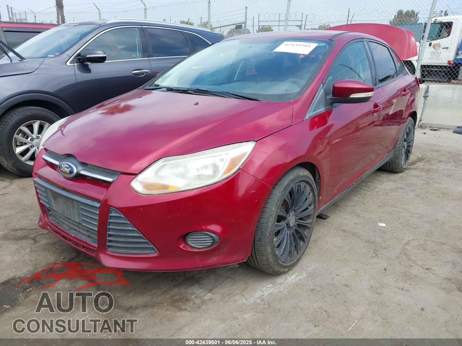 FORD FOCUS 2013 - 1FADP3F21DL209894