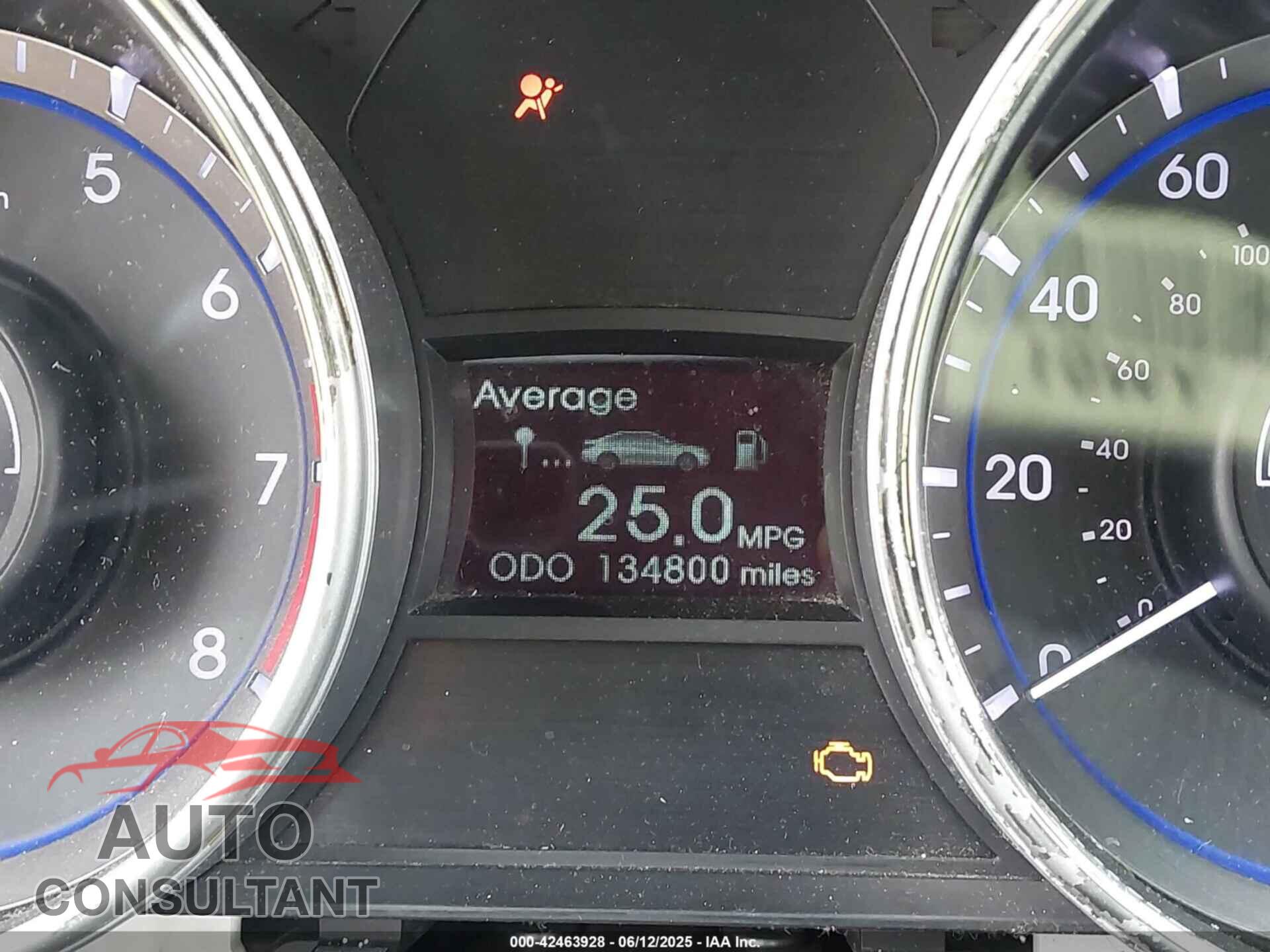 HYUNDAI SONATA 2011 - 5NPEC4AC0BH067040