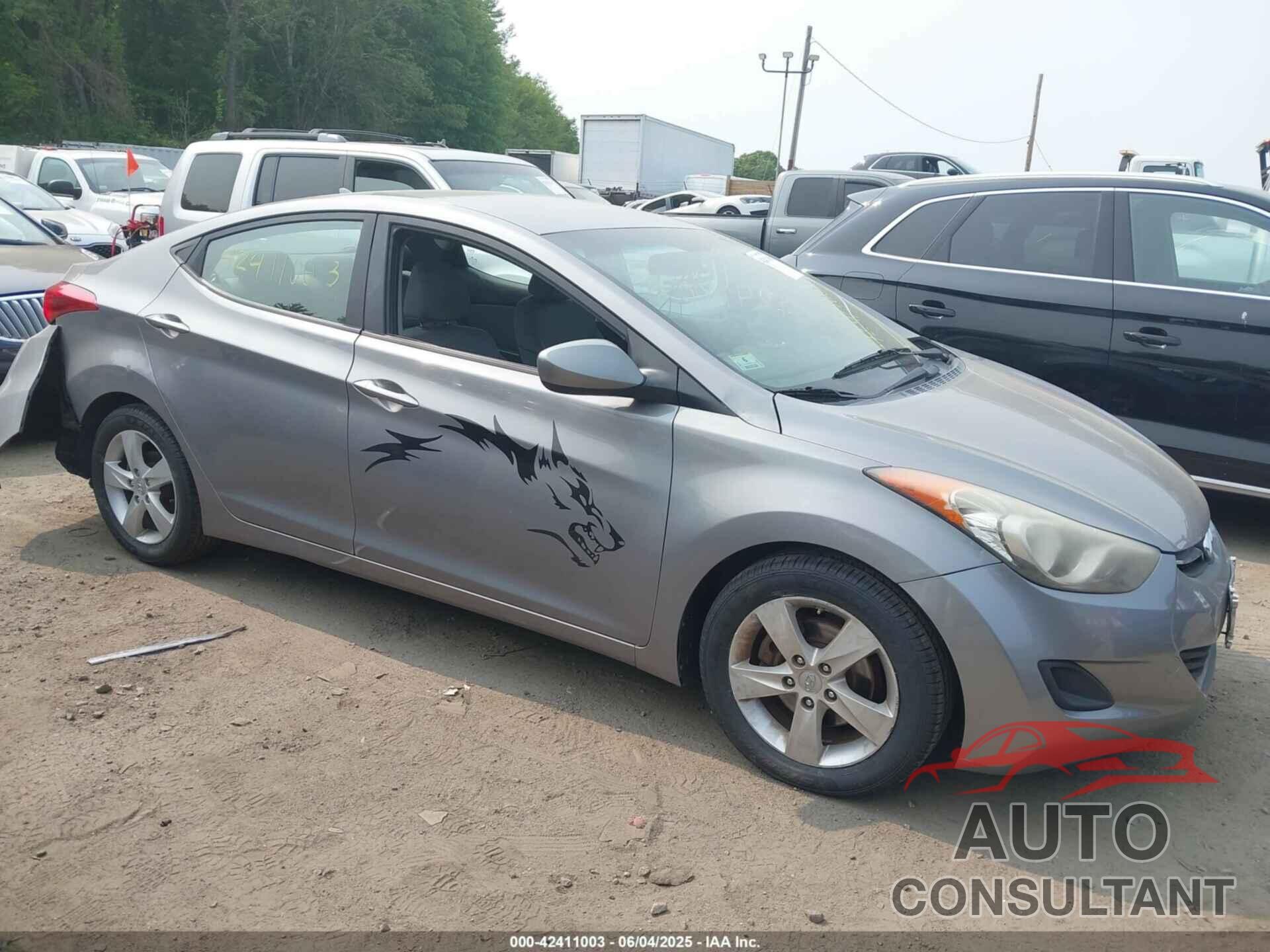 HYUNDAI ELANTRA 2011 - KMHDH4AEXBU106507