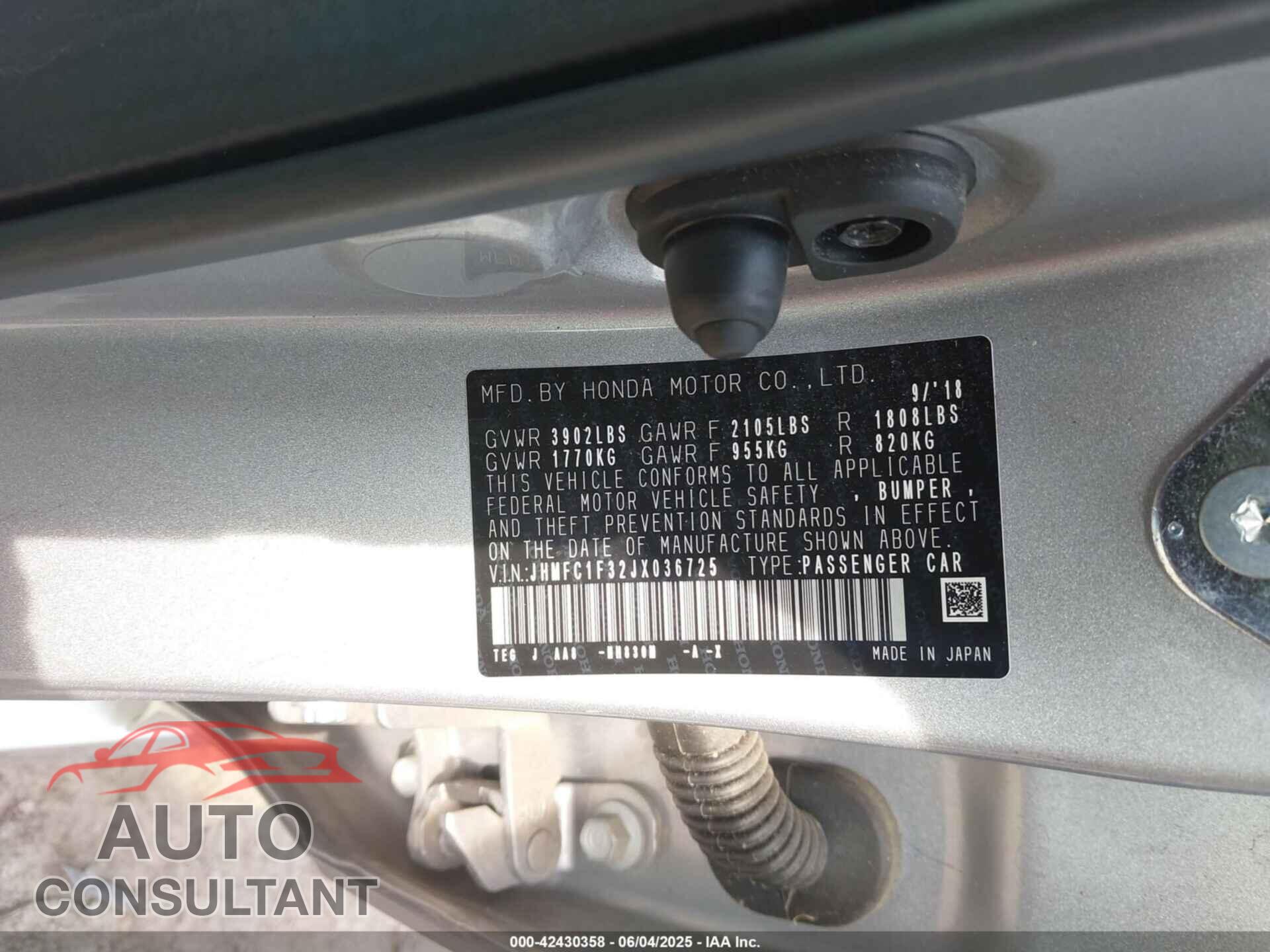 HONDA CIVIC 2018 - JHMFC1F32JX036725