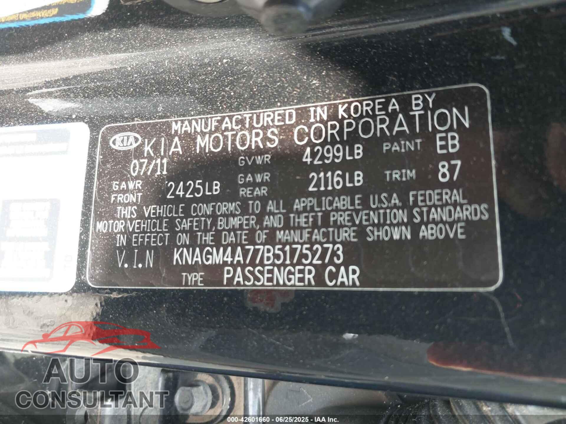 KIA OPTIMA 2011 - KNAGM4A77B5175273