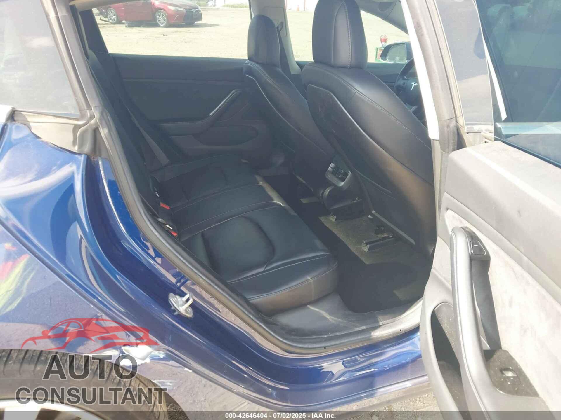 TESLA MODEL 3 2018 - 5YJ3E1EA4JF013682