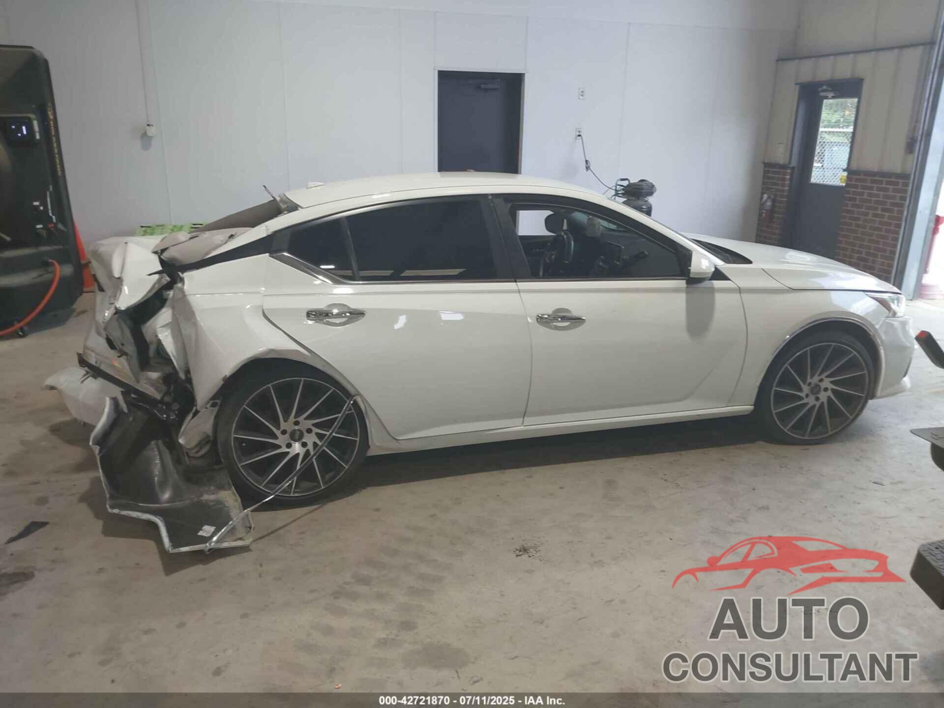 NISSAN ALTIMA 2020 - 1N4BL4BV1LC270234