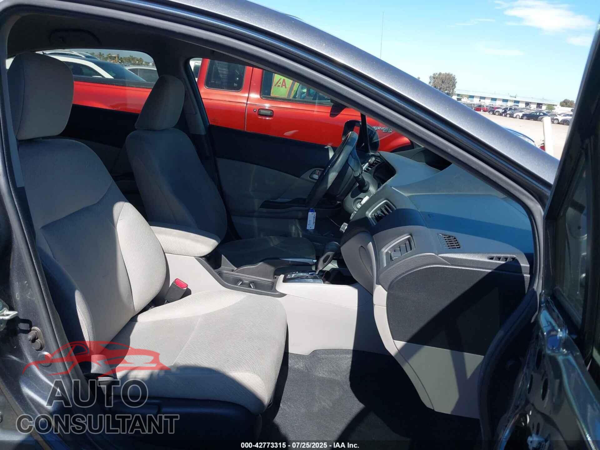 HONDA CIVIC 2013 - 19XFB2F59DE279156