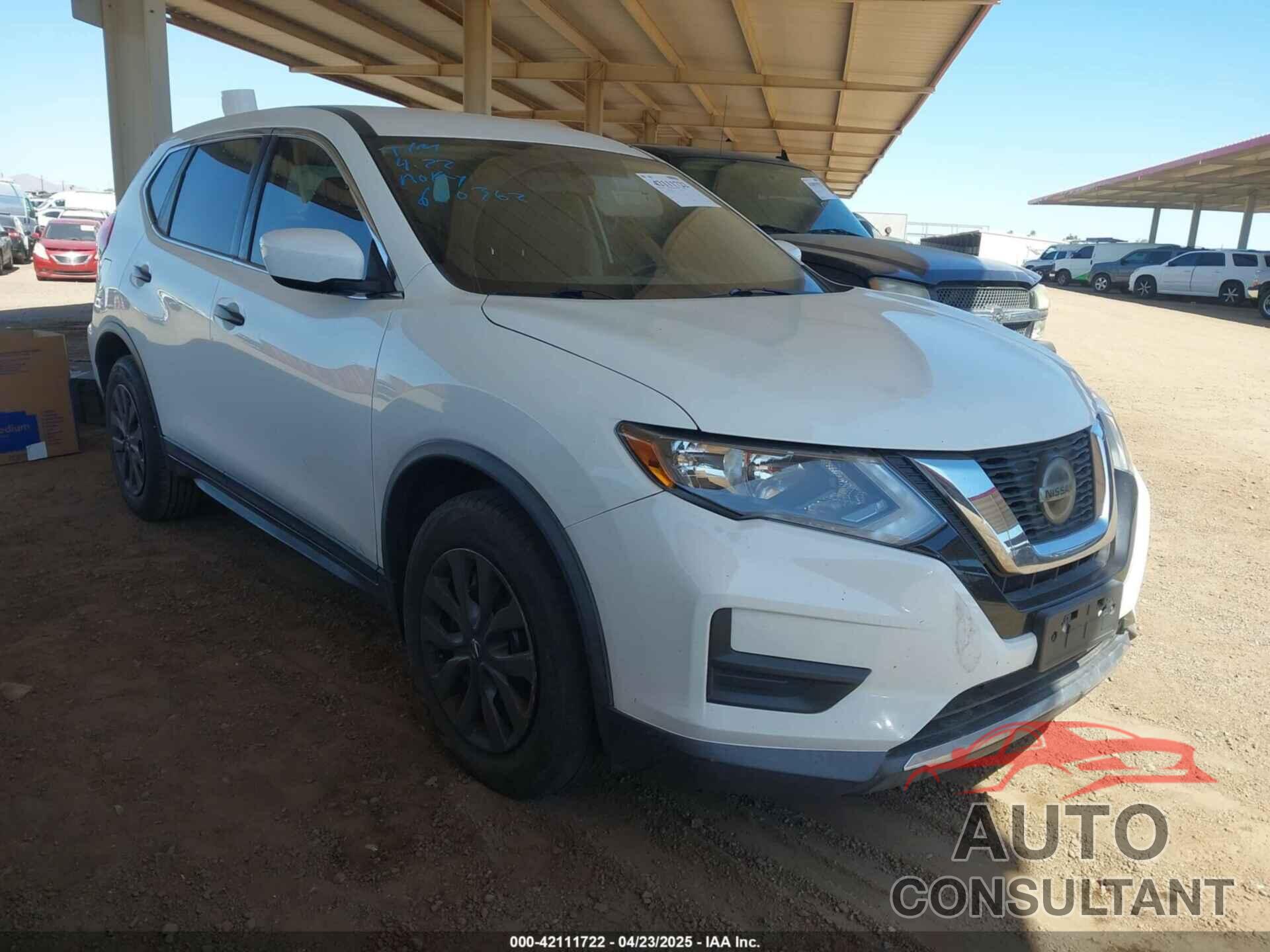 NISSAN ROGUE 2018 - KNMAT2MT3JP620362