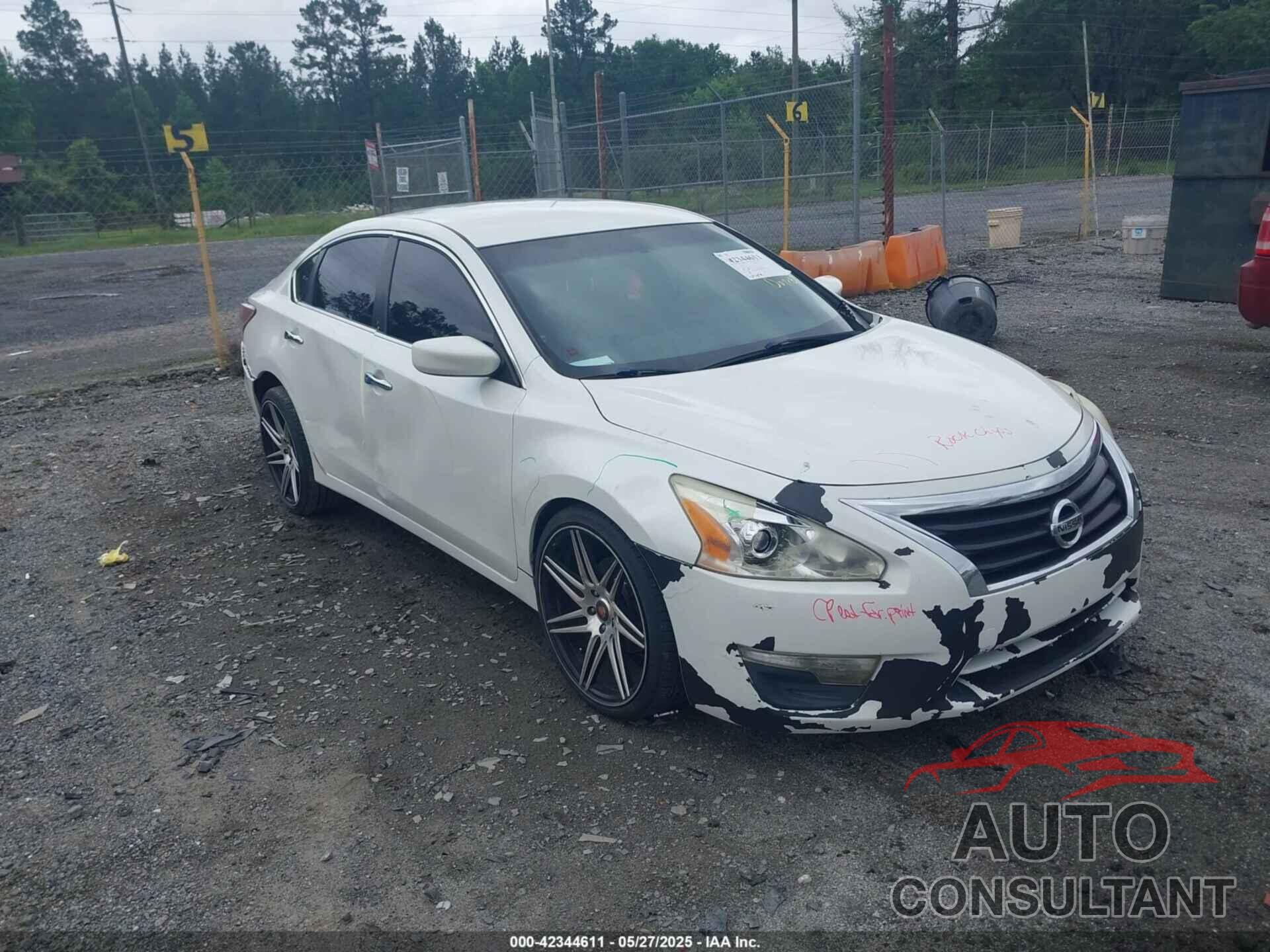 NISSAN ALTIMA 2014 - 1N4AL3AP1EC293718