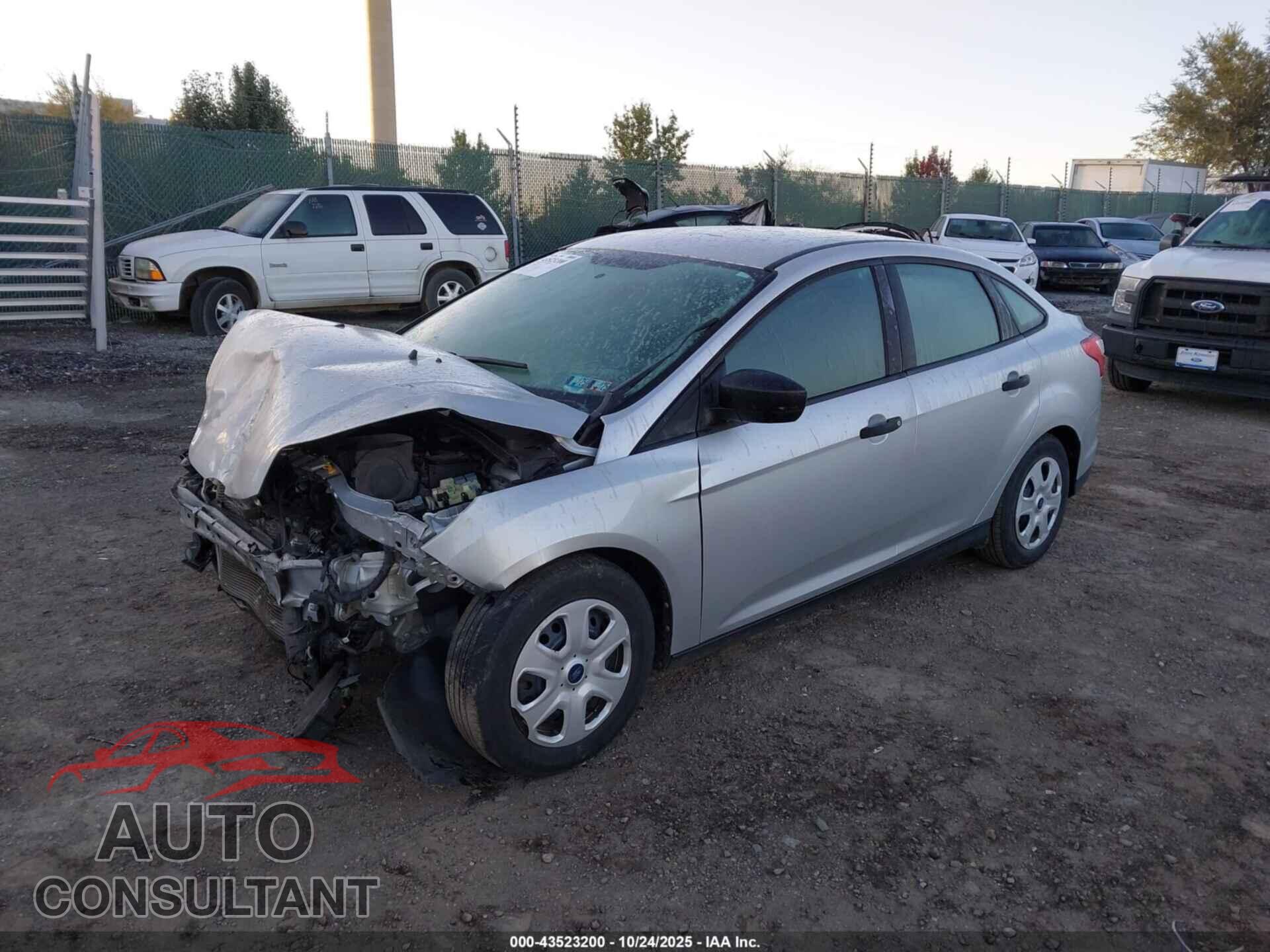 FORD FOCUS 2013 - 1FADP3E24DL180635