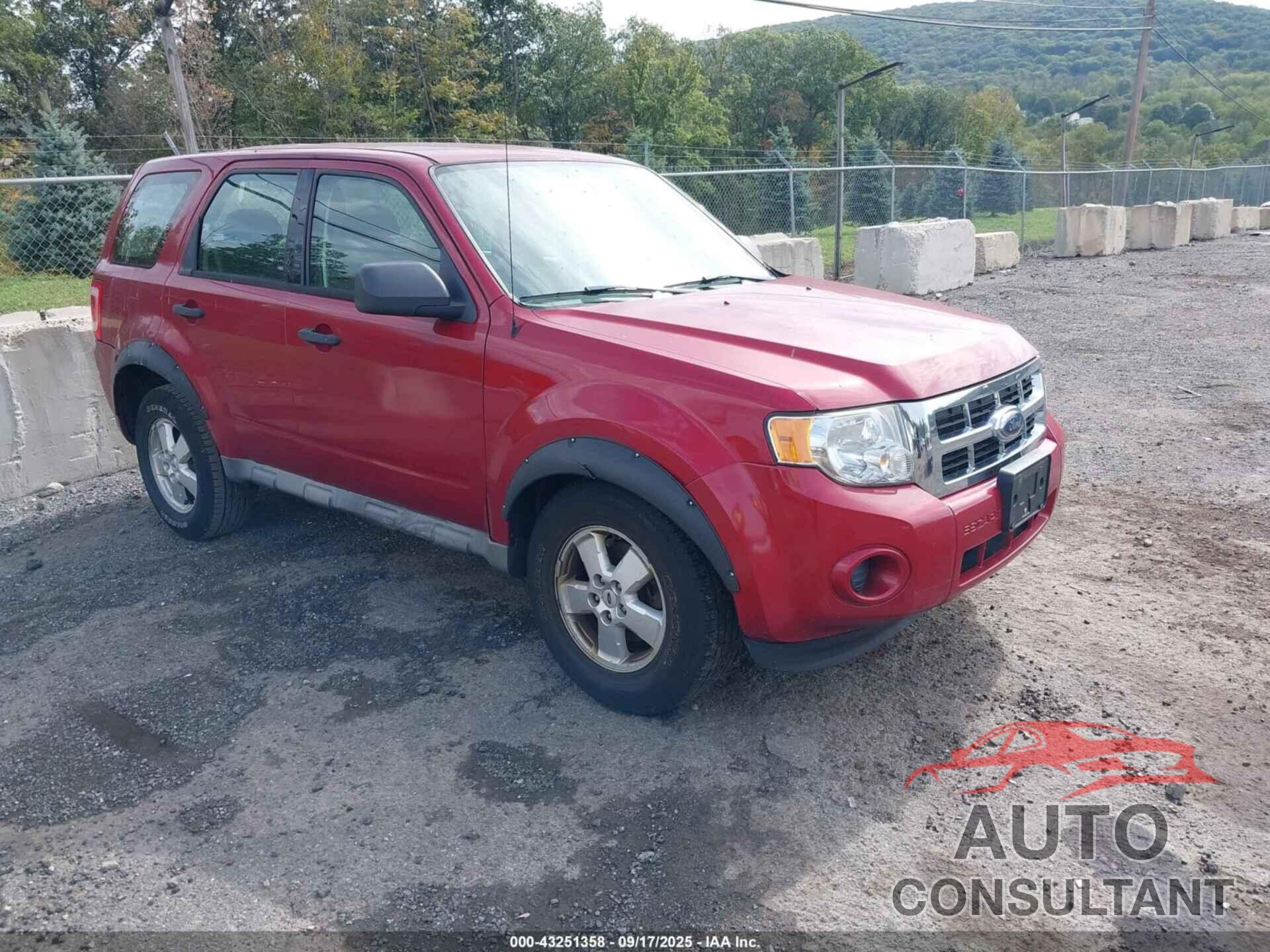 FORD ESCAPE 2009 - 1FMCU02719KC48945