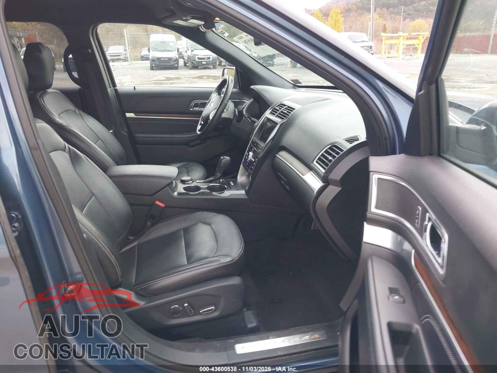 FORD EXPLORER 2018 - 1FM5K8F8XJGB45868