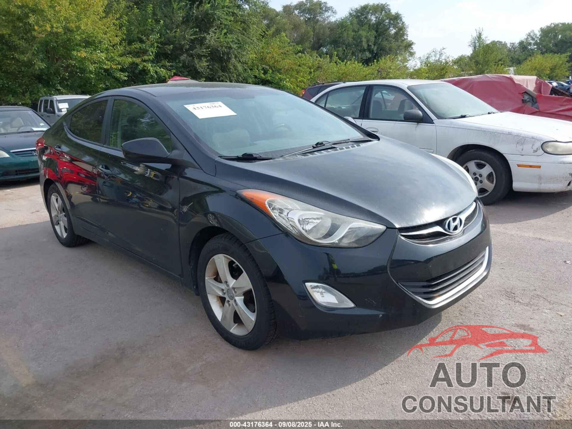 HYUNDAI ELANTRA 2012 - 5NPDH4AE3CH102346