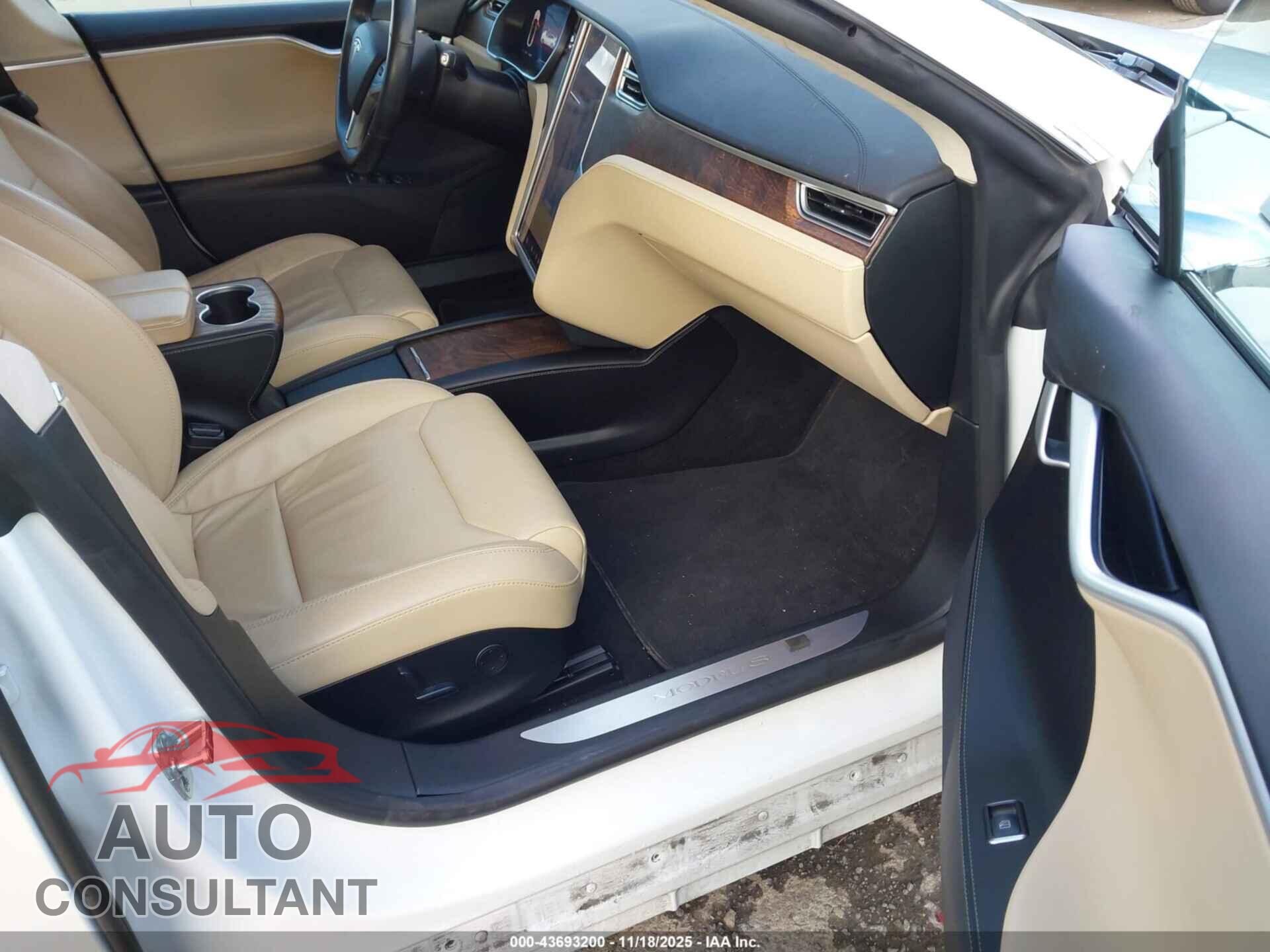 TESLA MODEL S 2017 - 5YJSA1E28HF210980