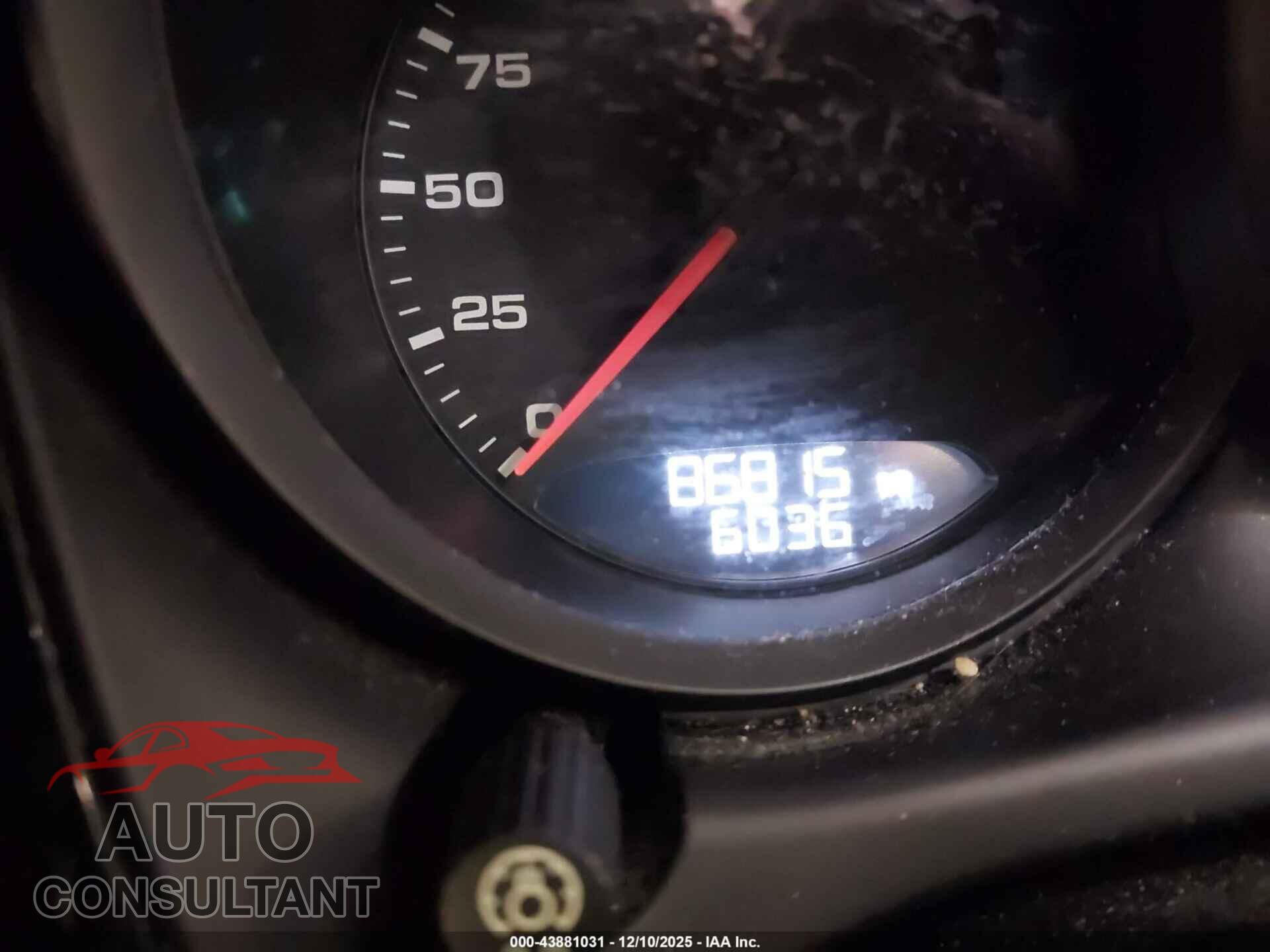 PORSCHE MACAN 2017 - WP1AA2A57HLB03500