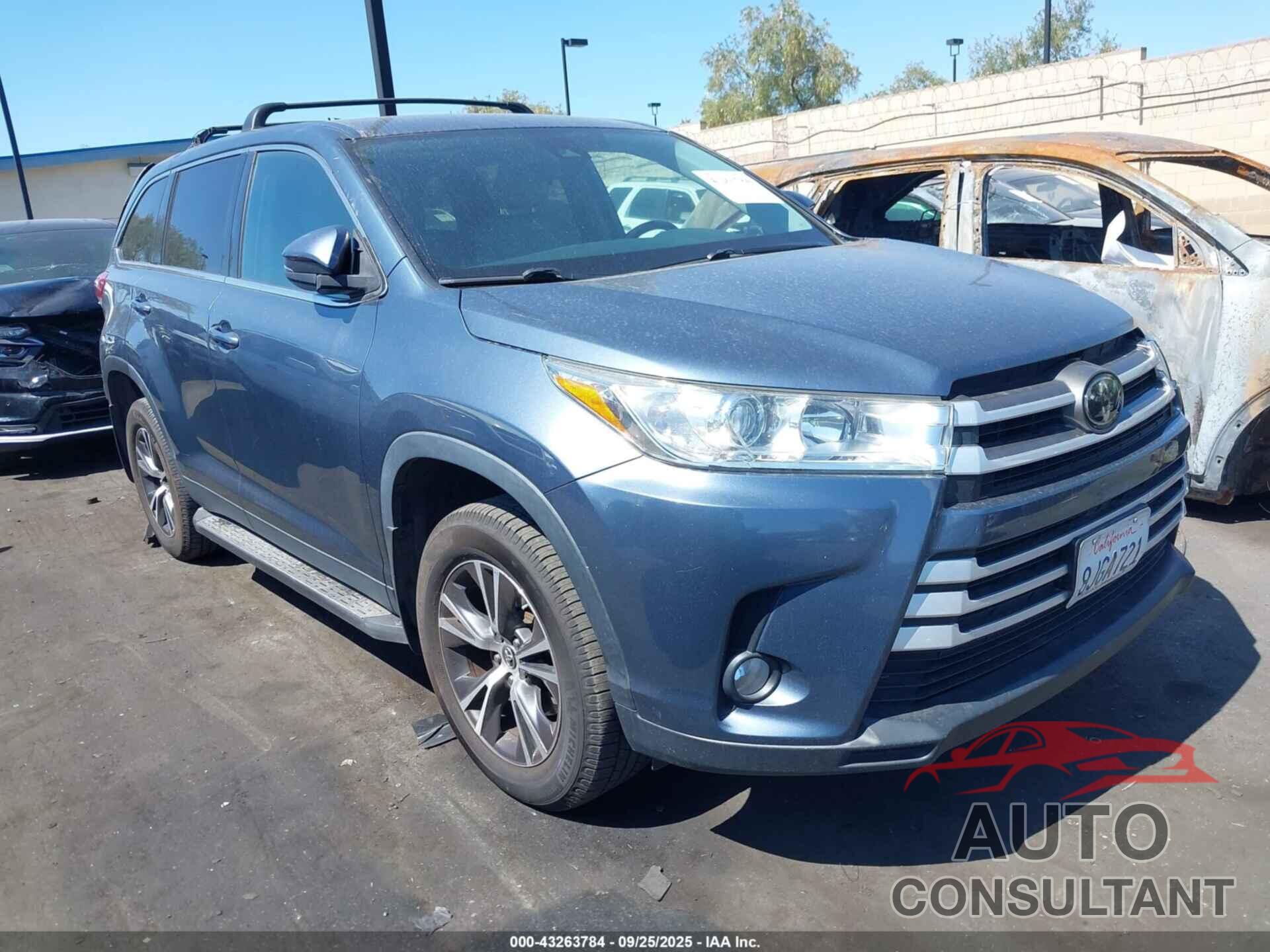 TOYOTA HIGHLANDER 2019 - 5TDBZRFH4KS949695