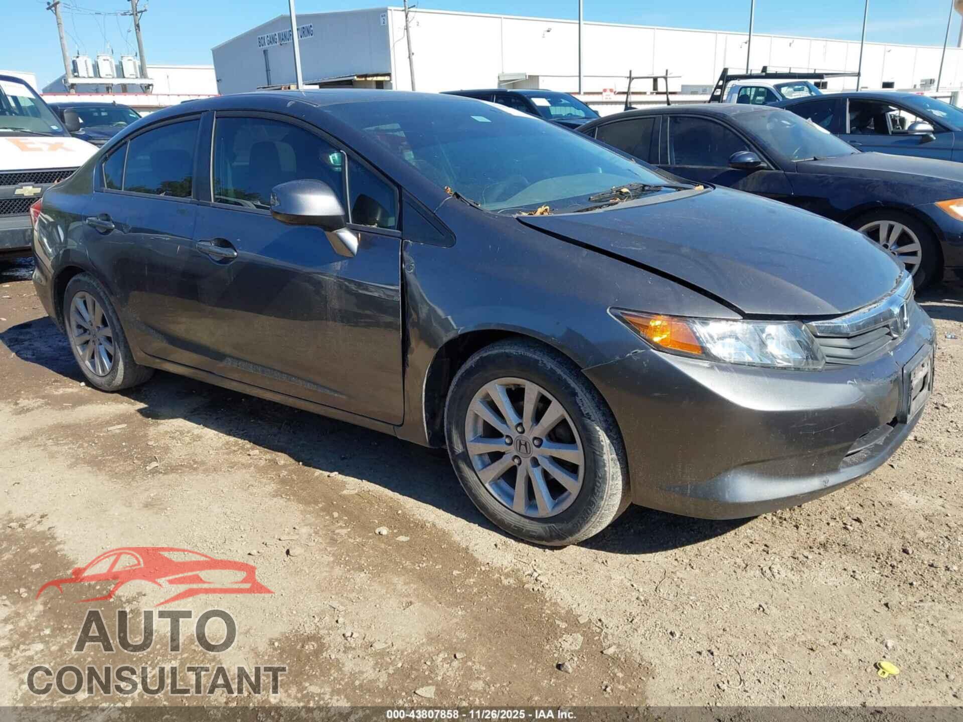 HONDA CIVIC 2012 - 2HGFB2F86CH311446