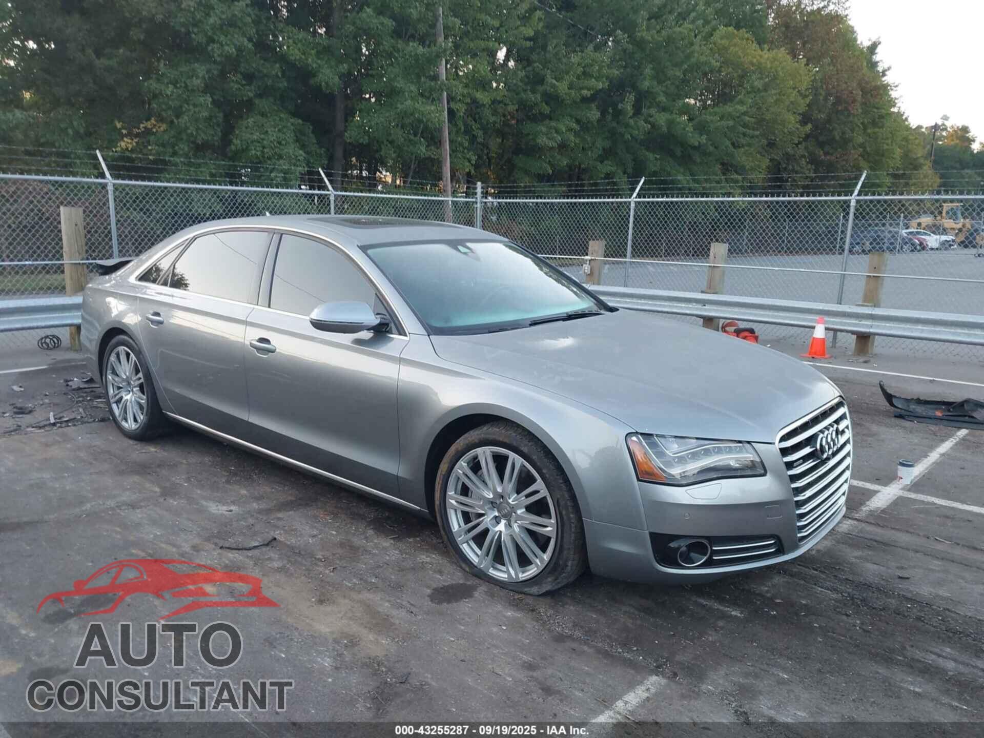 AUDI A8 L 2014 - WAUR2AFD4EN006408