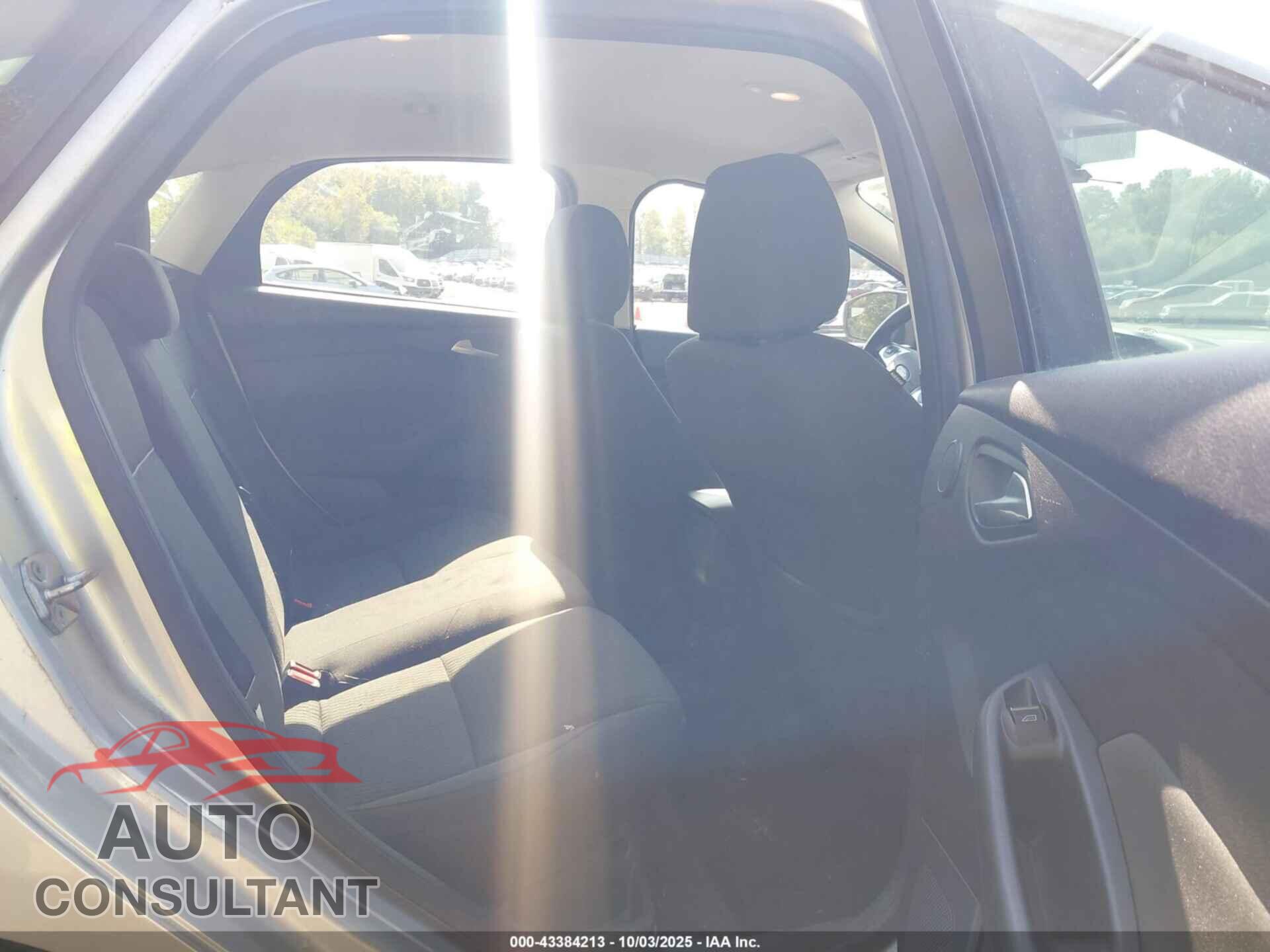 FORD FOCUS 2012 - 1FAHP3H27CL448976