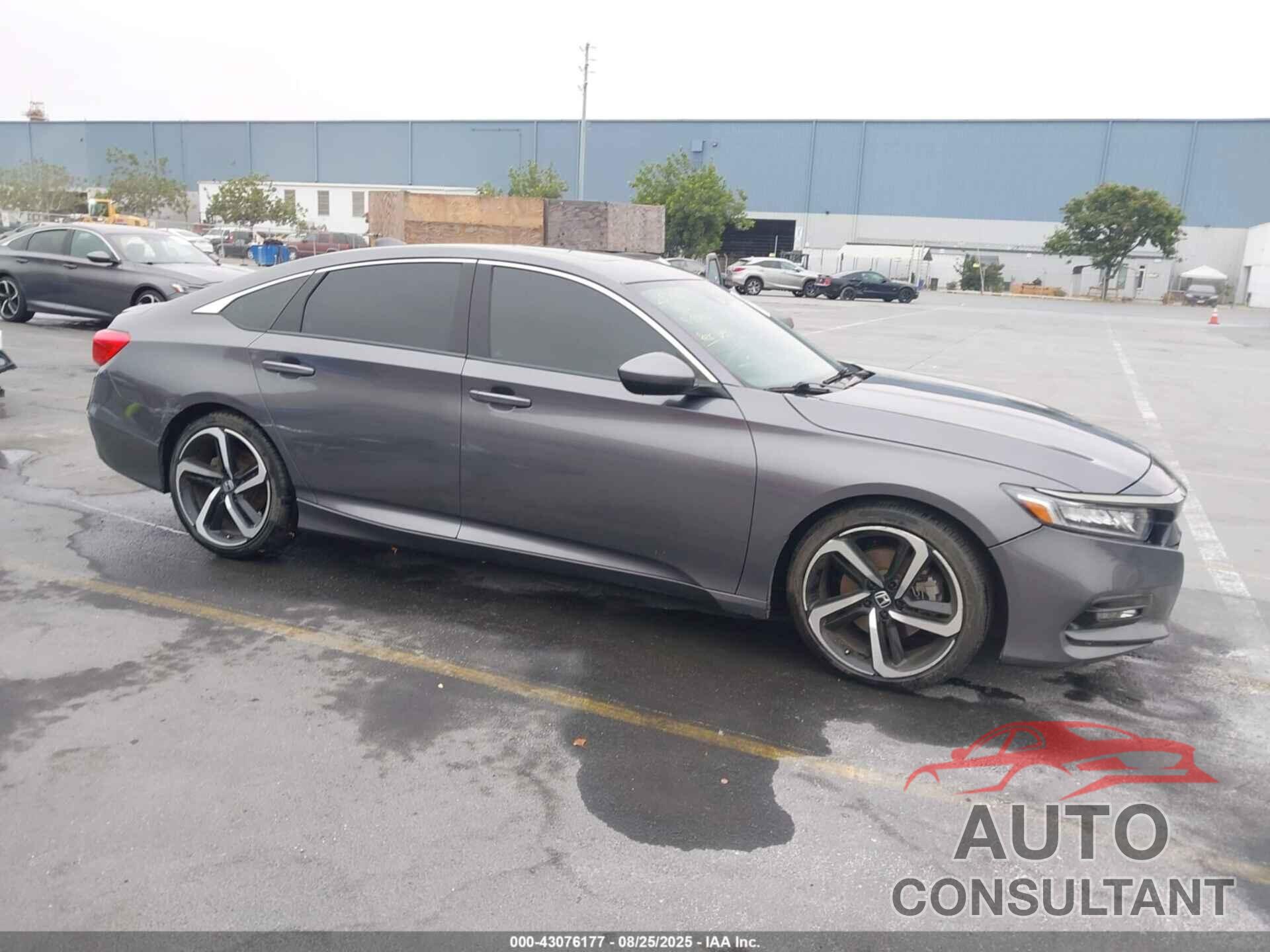 HONDA ACCORD 2018 - 1HGCV2F32JA035664