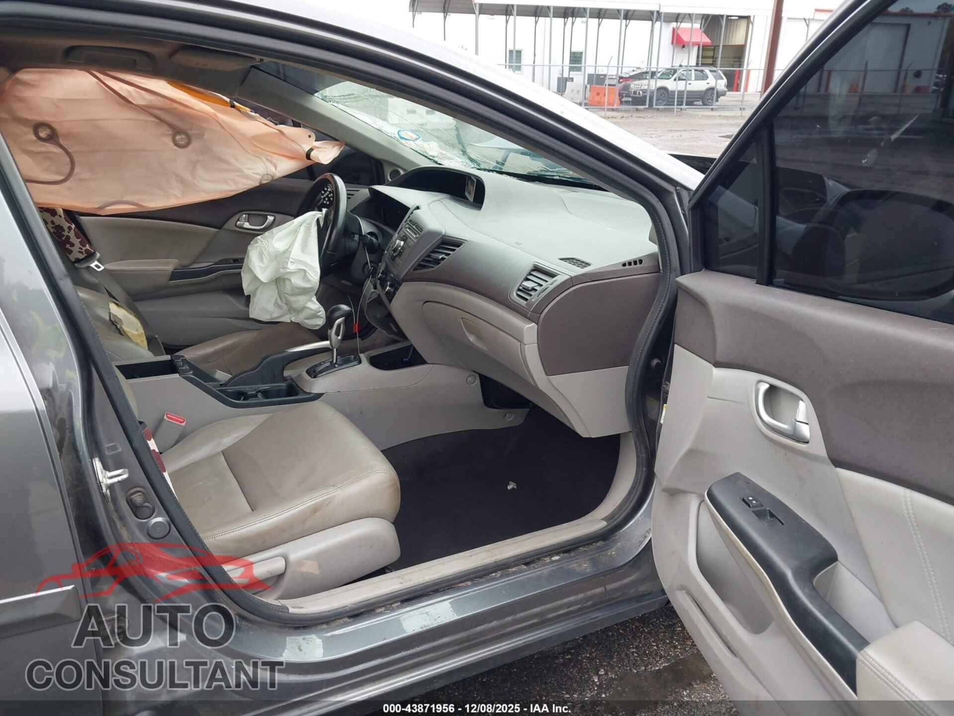 HONDA CIVIC 2012 - 19XFB2F94CE358882