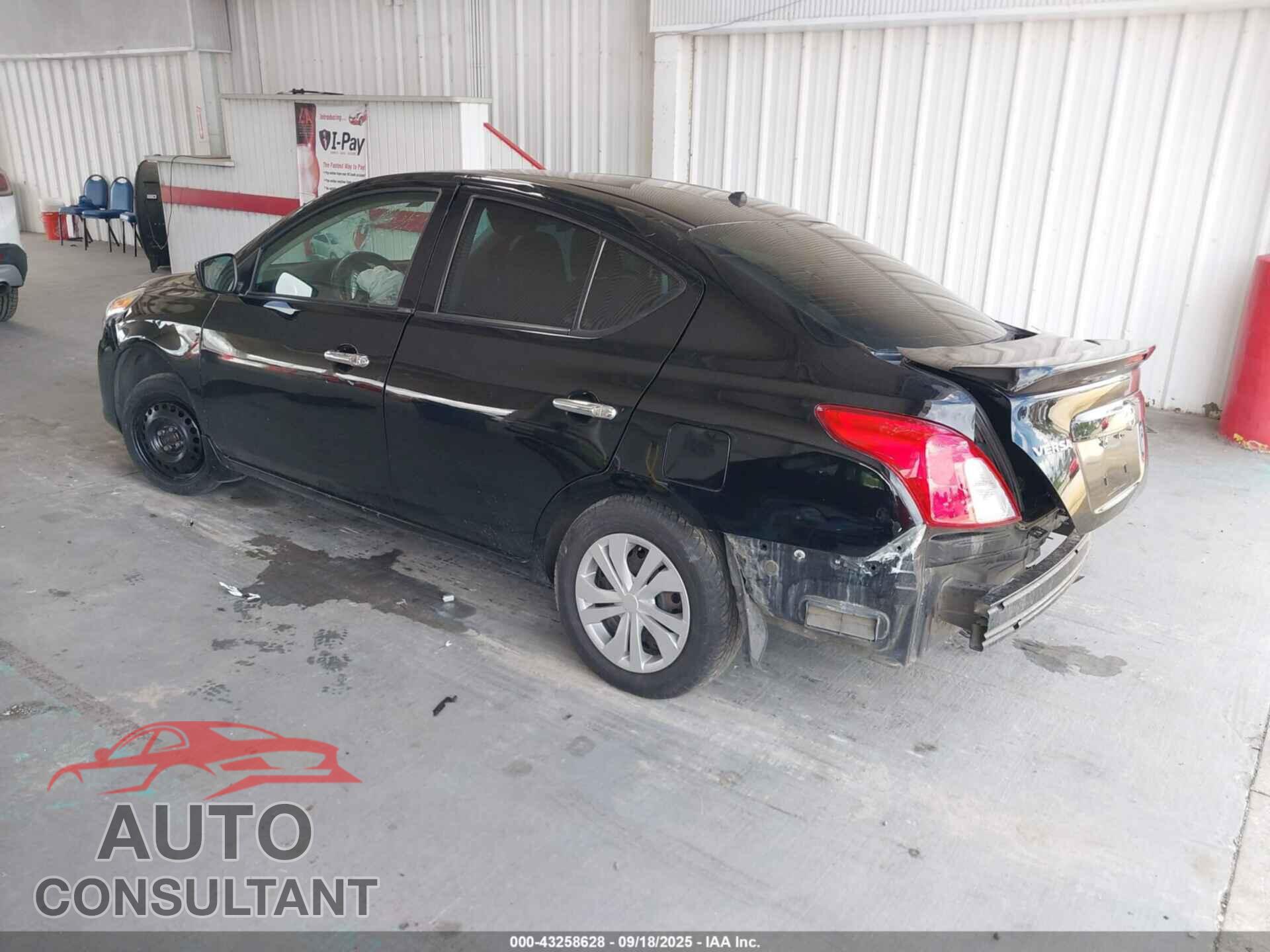 NISSAN VERSA 2017 - 3N1CN7AP3HL908057