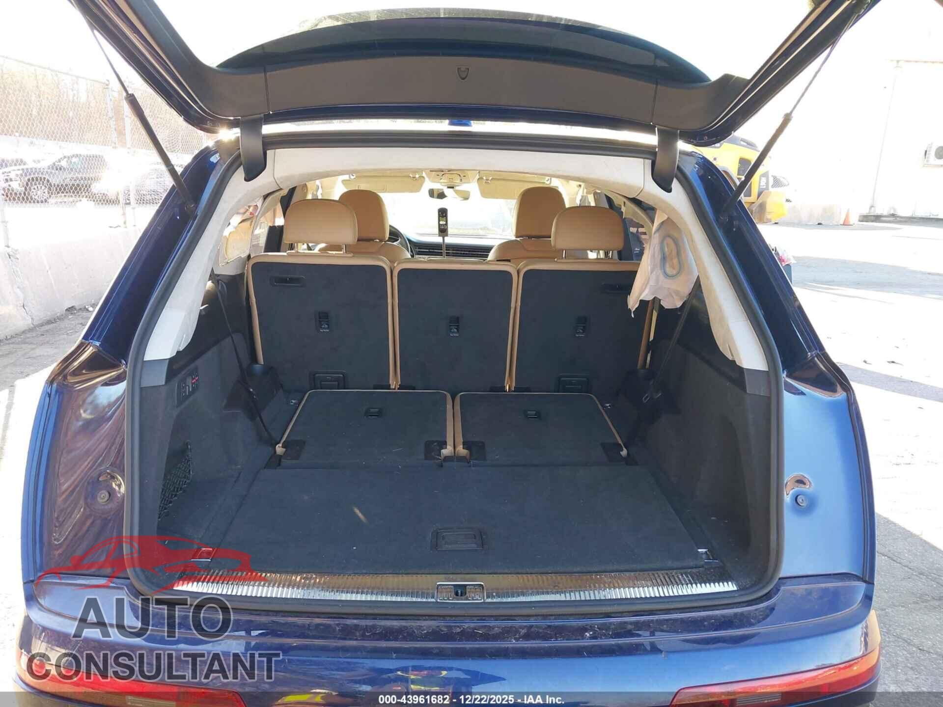 AUDI Q7 2020 - WA1VXBF78LD007741
