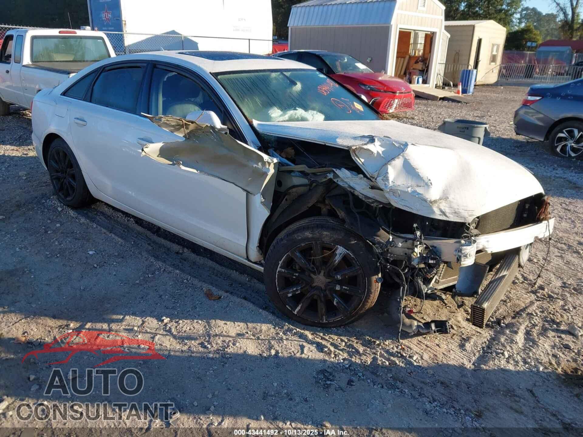 AUDI A6 2013 - WAUGFAFC9DN083549
