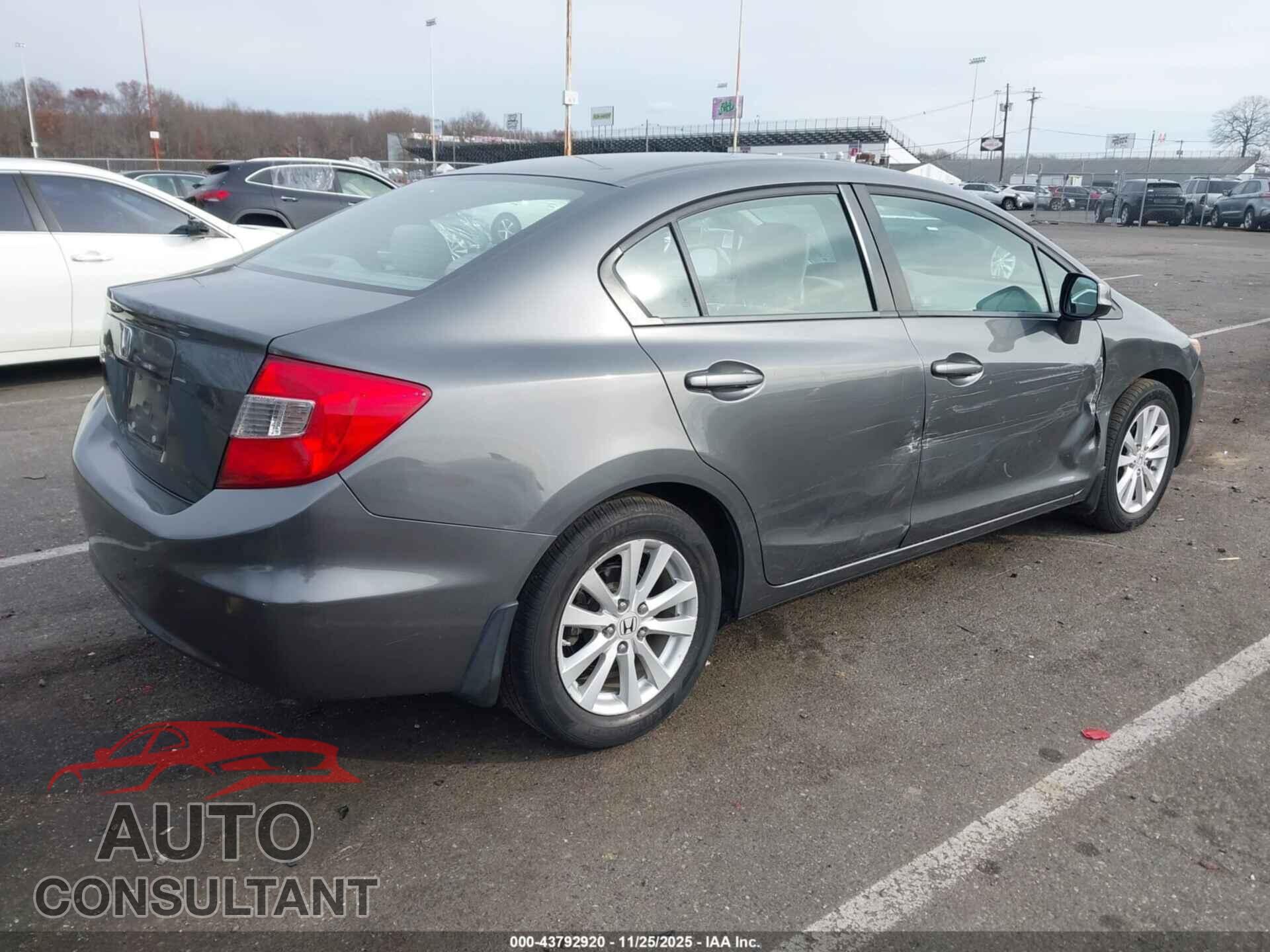 HONDA CIVIC 2012 - 2HGFB2F80CH329795