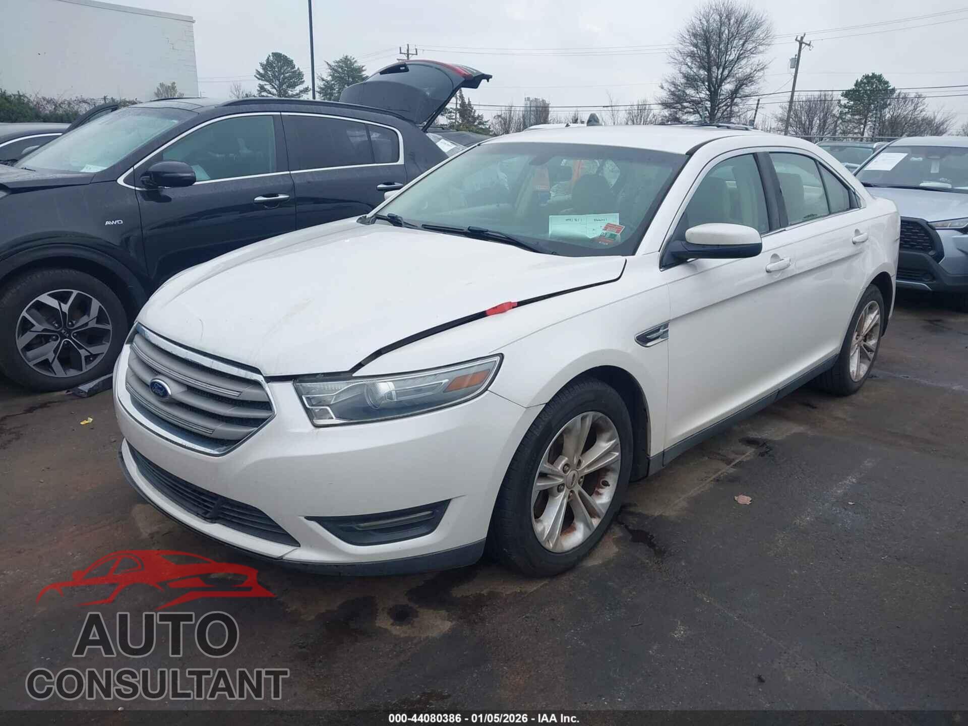 FORD TAURUS 2015 - 1FAHP2E84FG148036