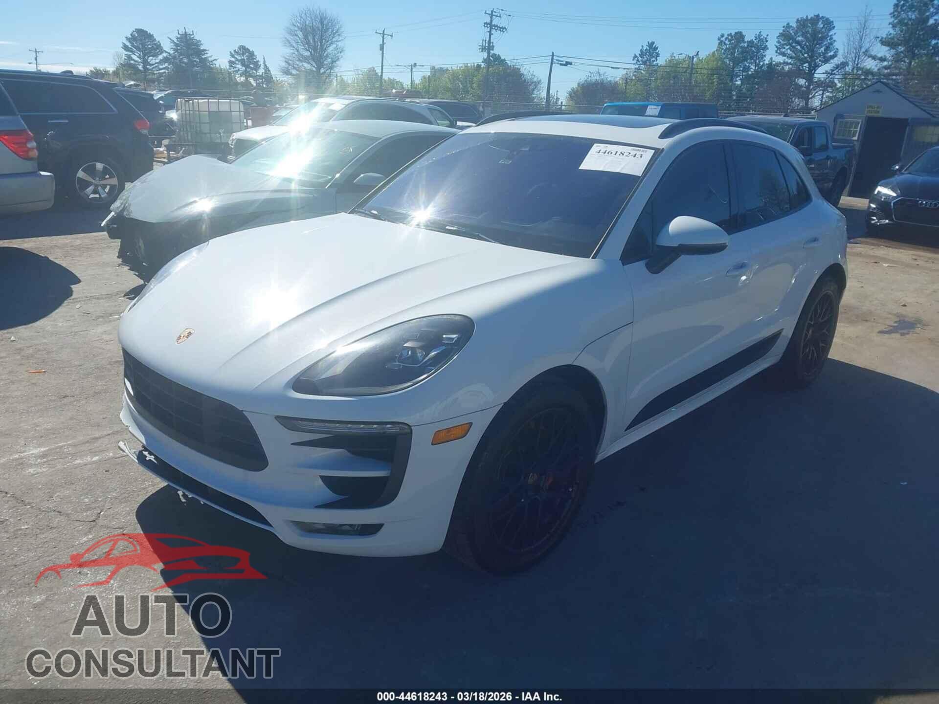 PORSCHE MACAN 2018 - WP1AG2A58JLB64004