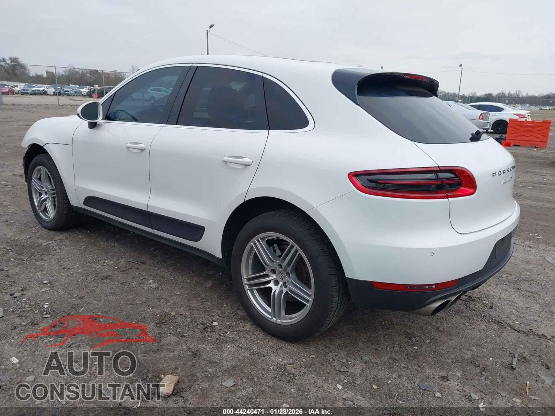 PORSCHE MACAN 2015 - WP1AB2A56FLB54318