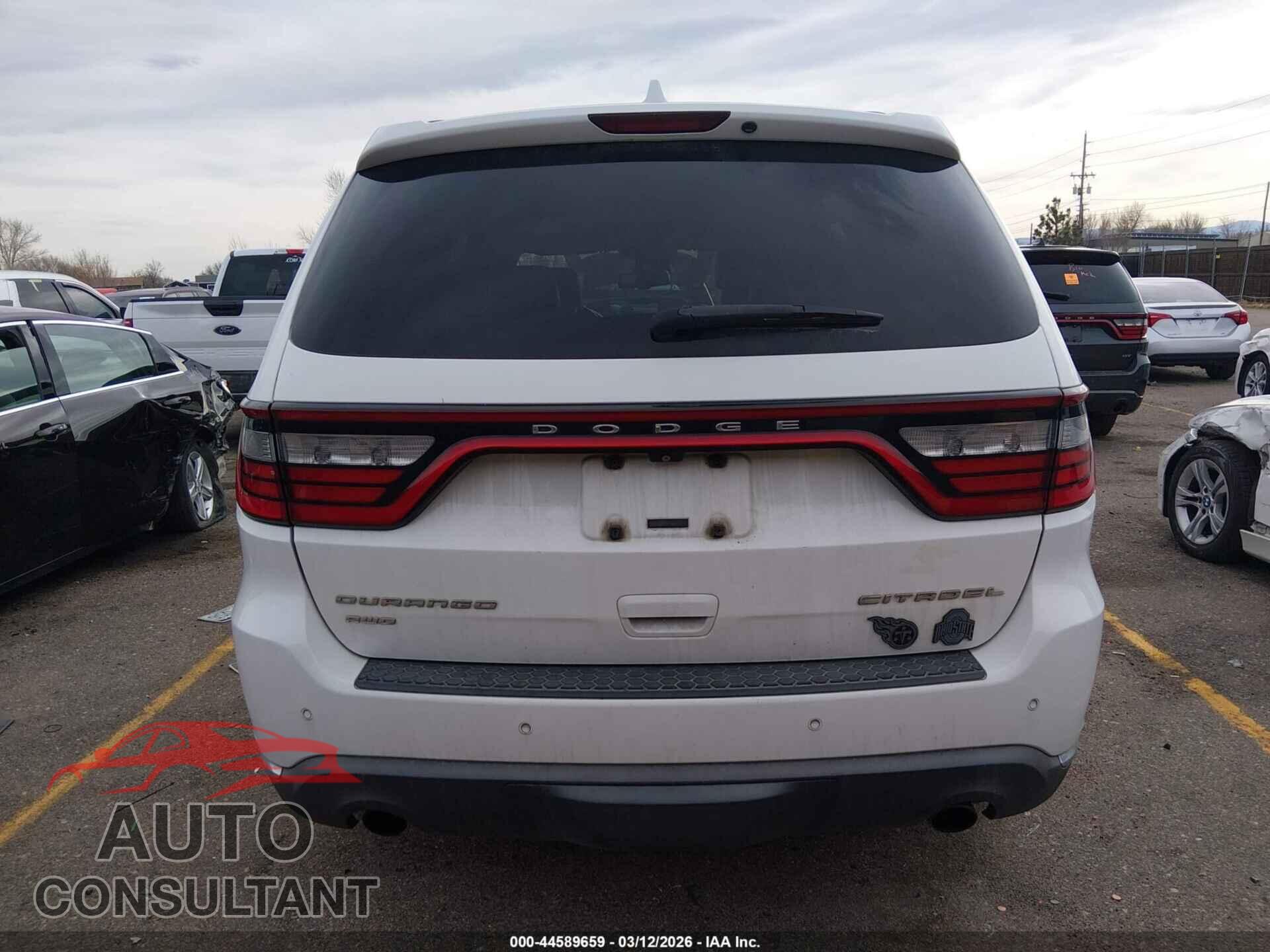 DODGE DURANGO 2015 - 1C4SDJET9FC202994