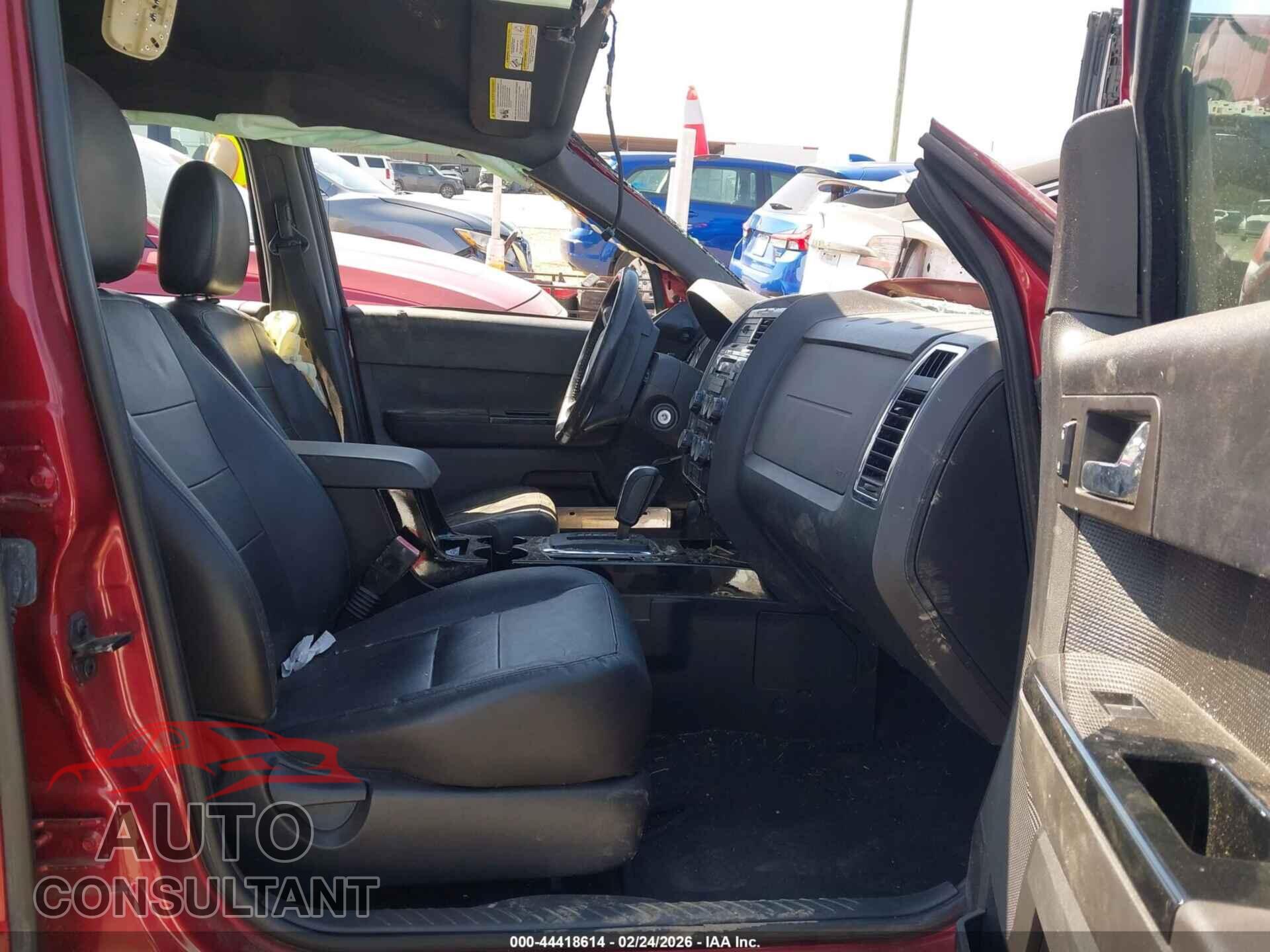 FORD ESCAPE 2011 - 1FMCU0EG6BKC19362