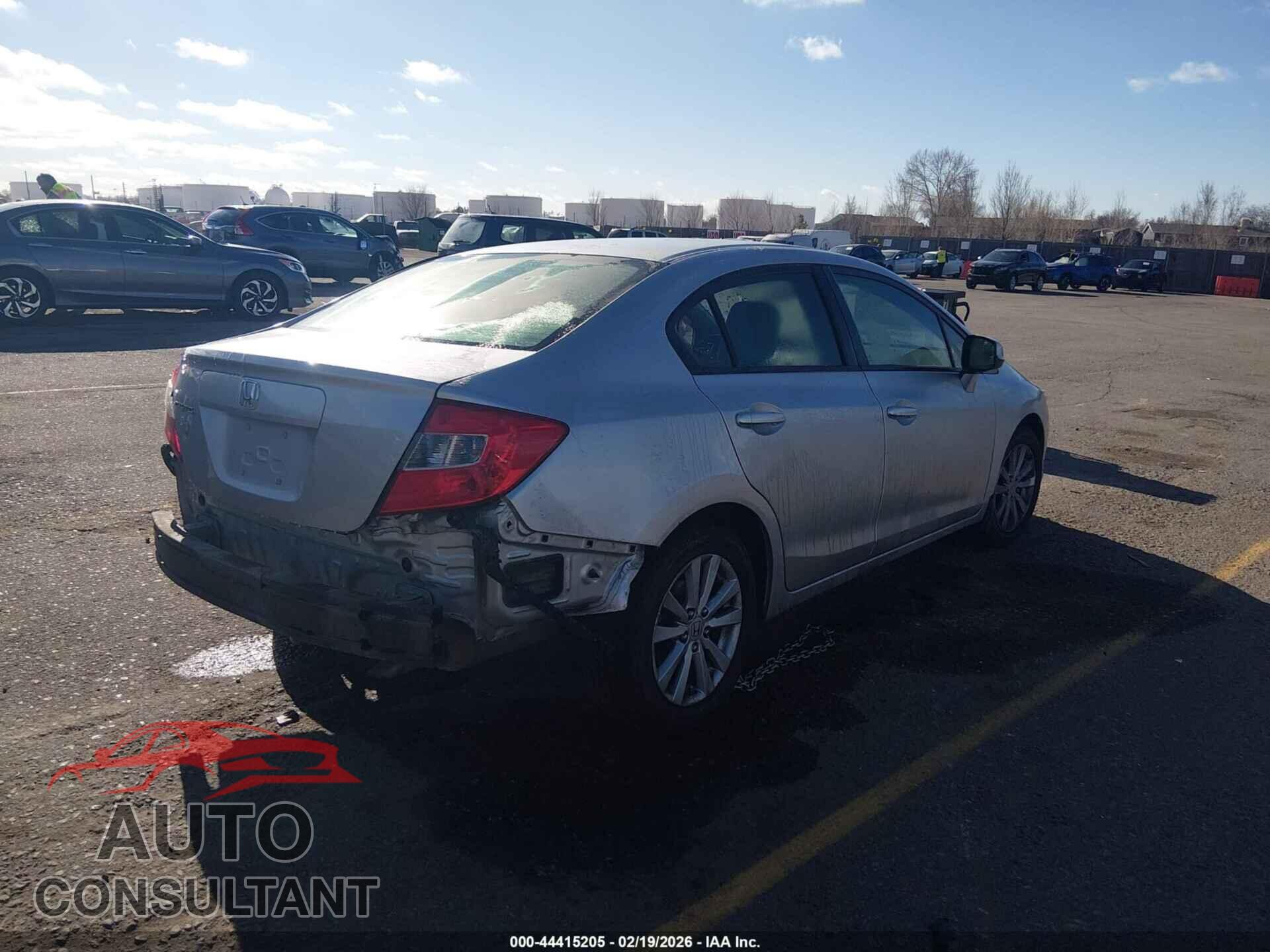 HONDA CIVIC 2012 - 19XFB2F80CE083552