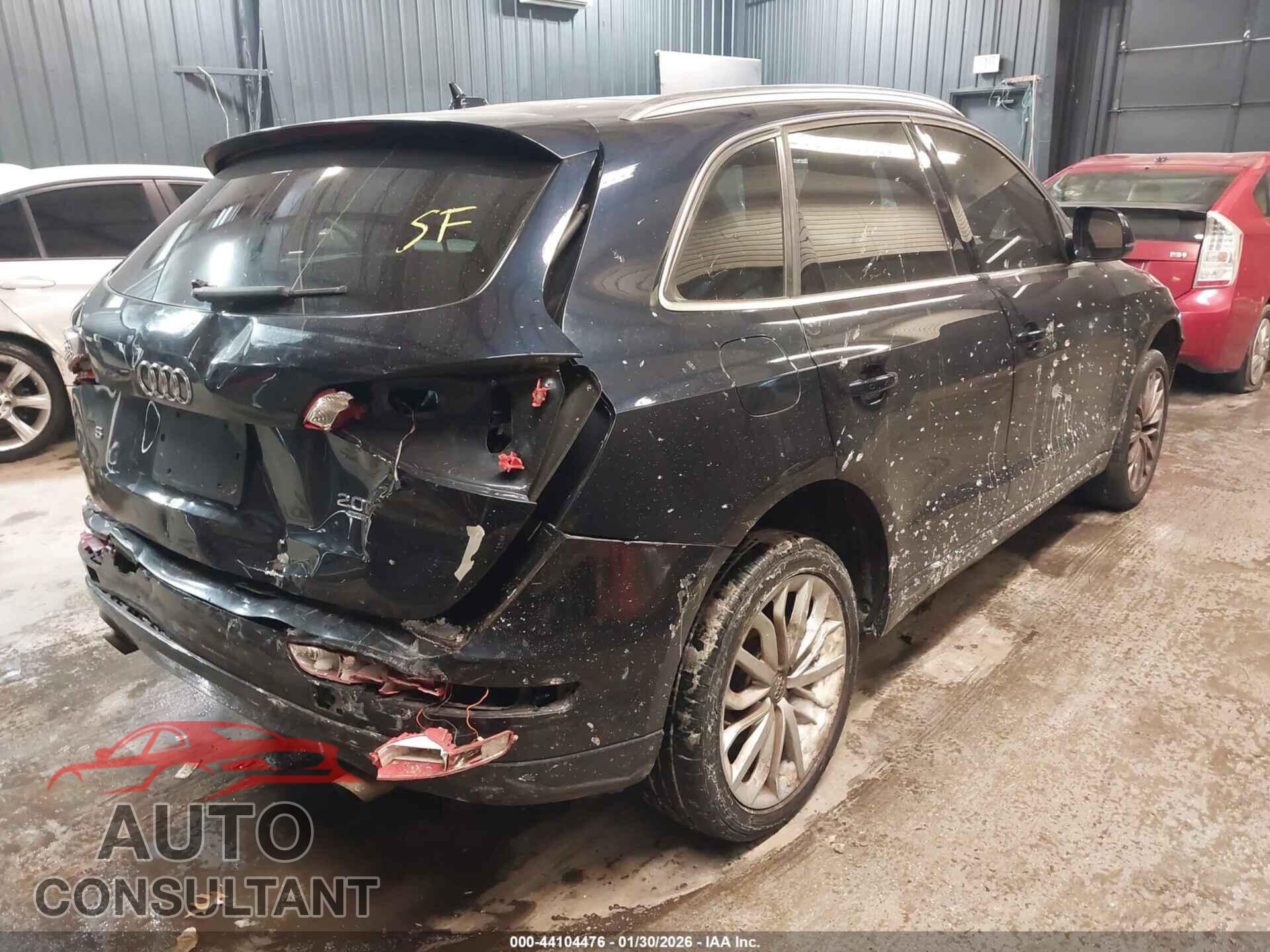 AUDI Q5 2011 - WA1CFAFP2BA102350