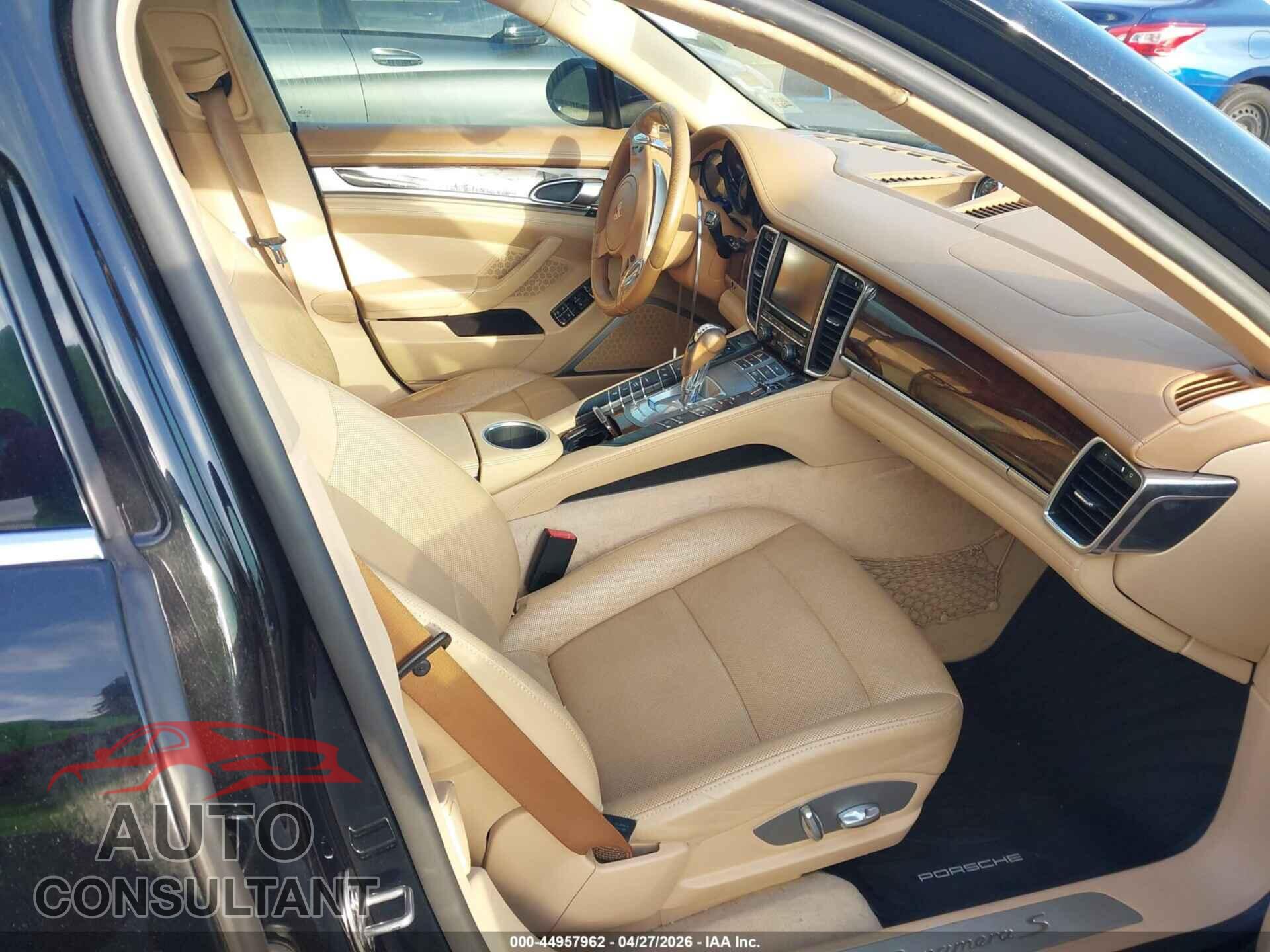 PORSCHE PANAMERA 2011 - WP0AB2A73BL060118