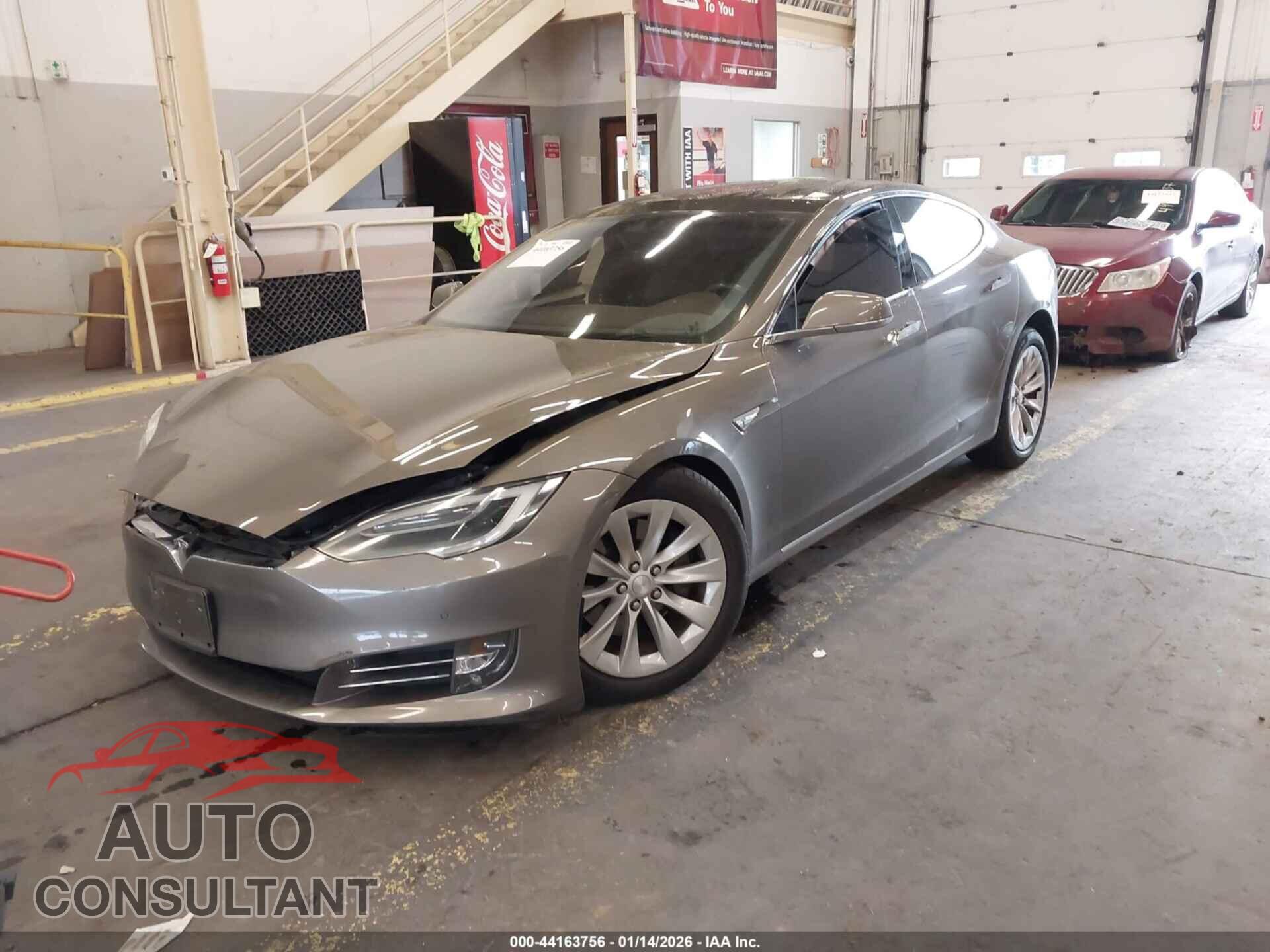 TESLA MODEL S 2016 - 5YJSA1E20GF136887