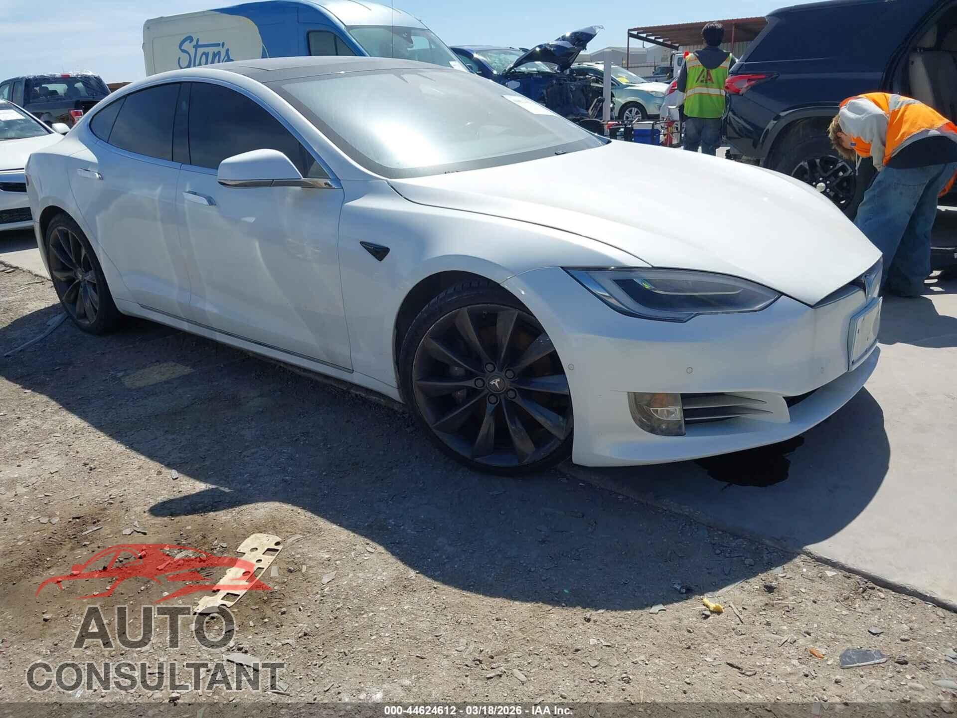 TESLA MODEL S 2017 - 5YJSA1E28HF183859