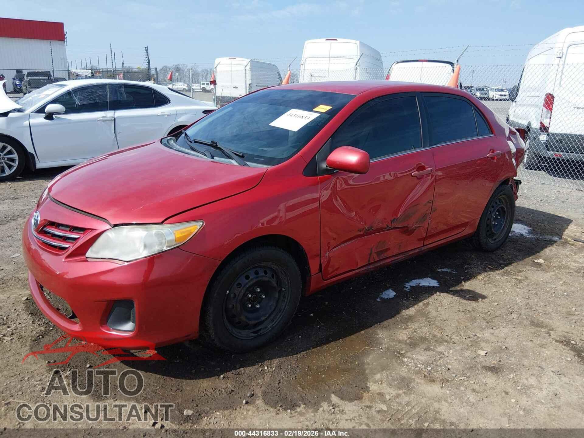 TOYOTA COROLLA 2013 - 2T1BU4EEXDC946840