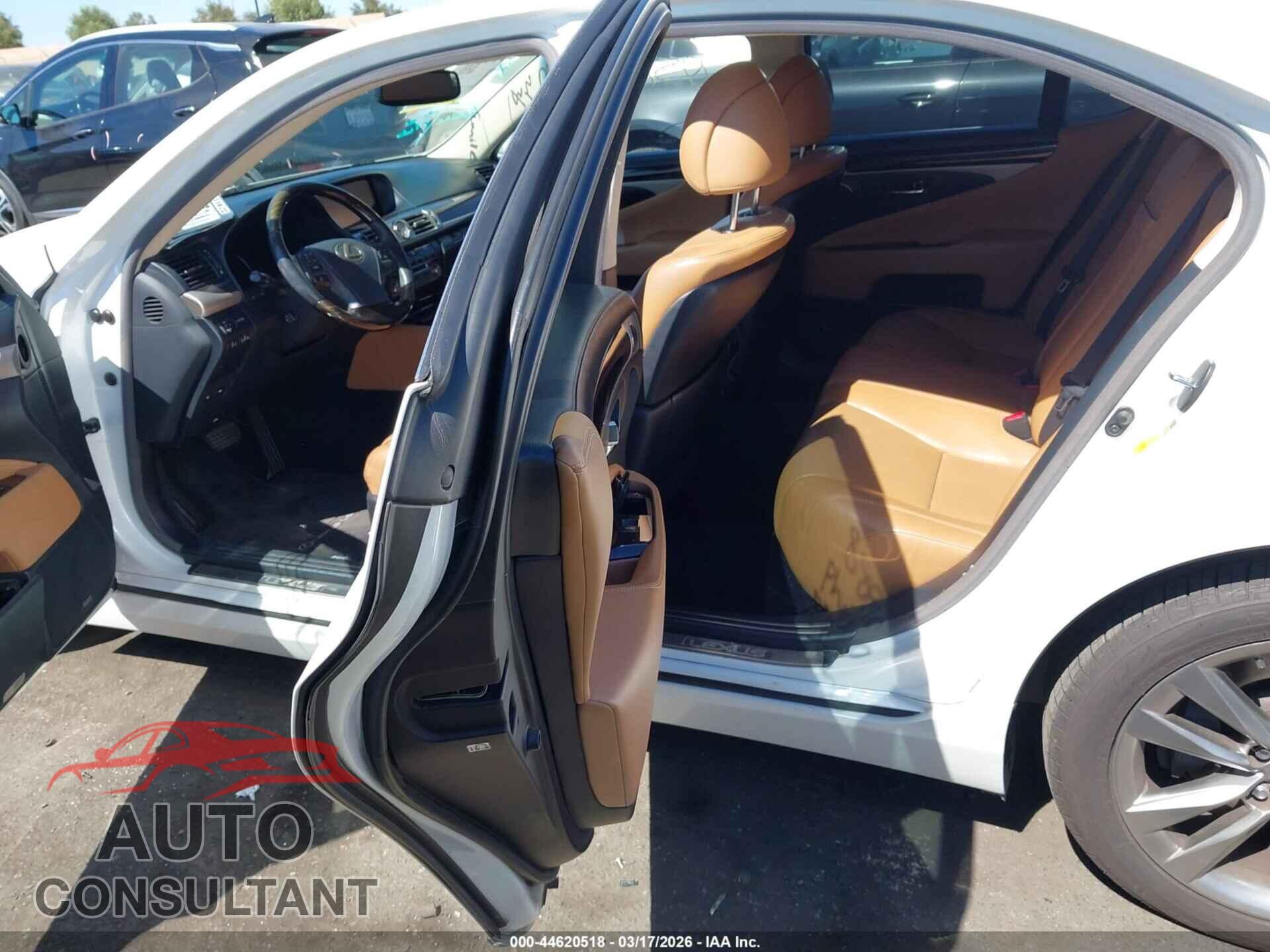 LEXUS LS 460 2013 - JTHBL5EF5D5123505