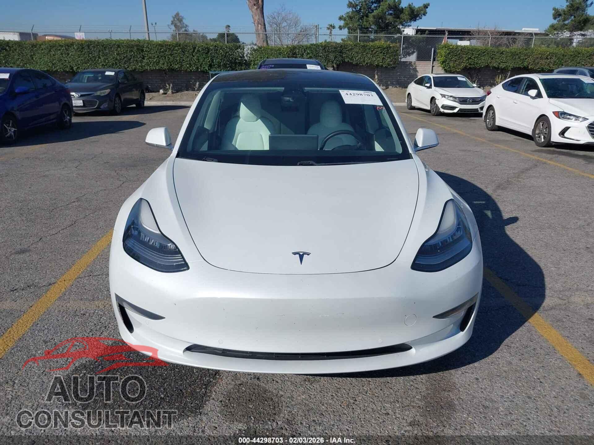 TESLA MODEL 3 2019 - 5YJ3E1EA3KF417784