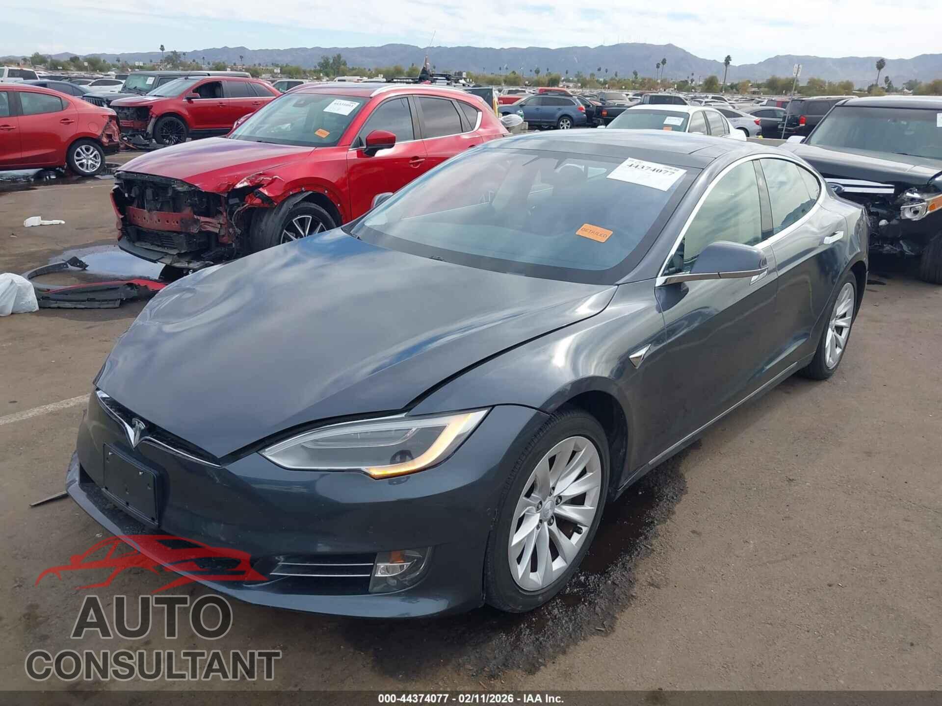 TESLA MODEL S 2017 - 5YJSA1E18HF190981